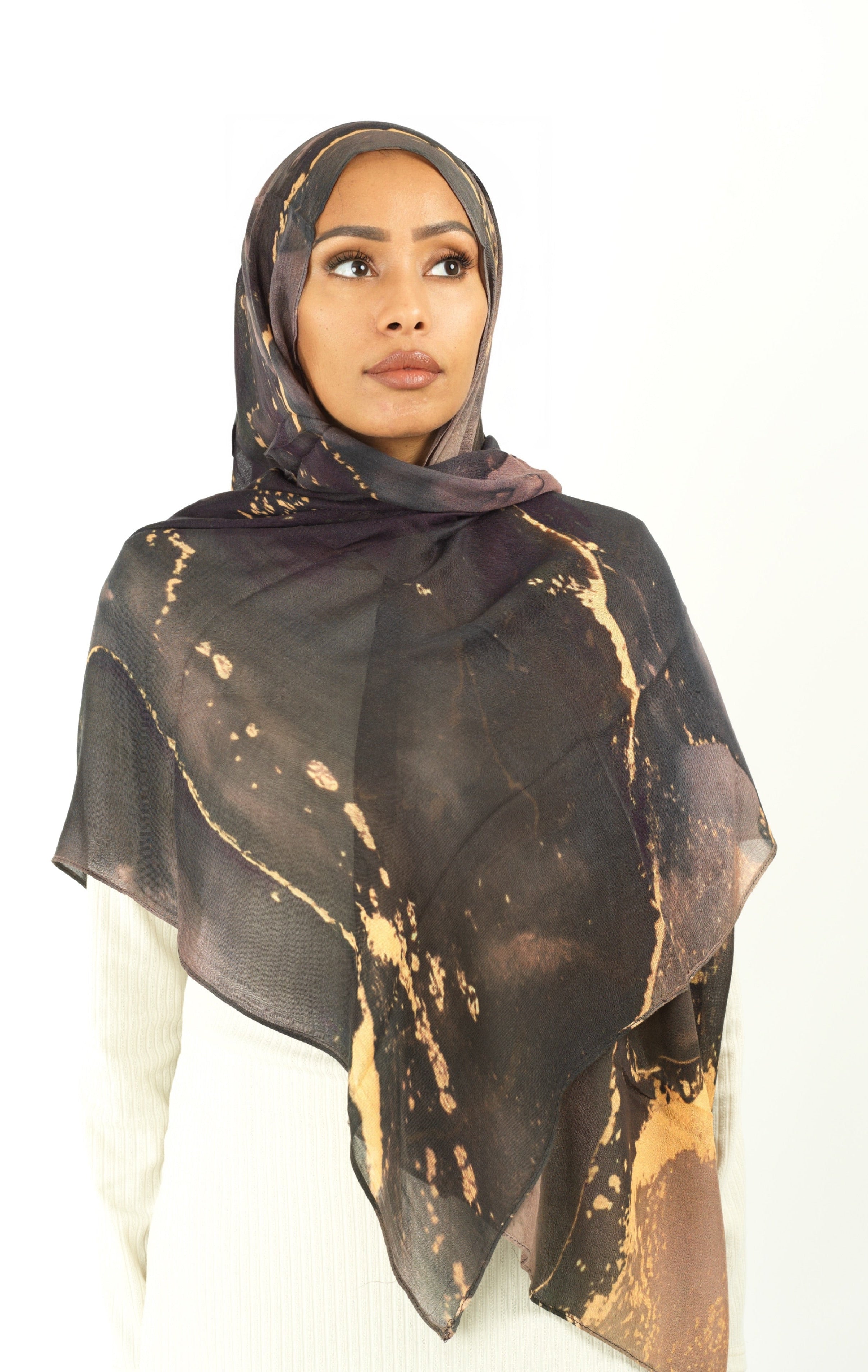 Anisah art modal print hijab Kabayare