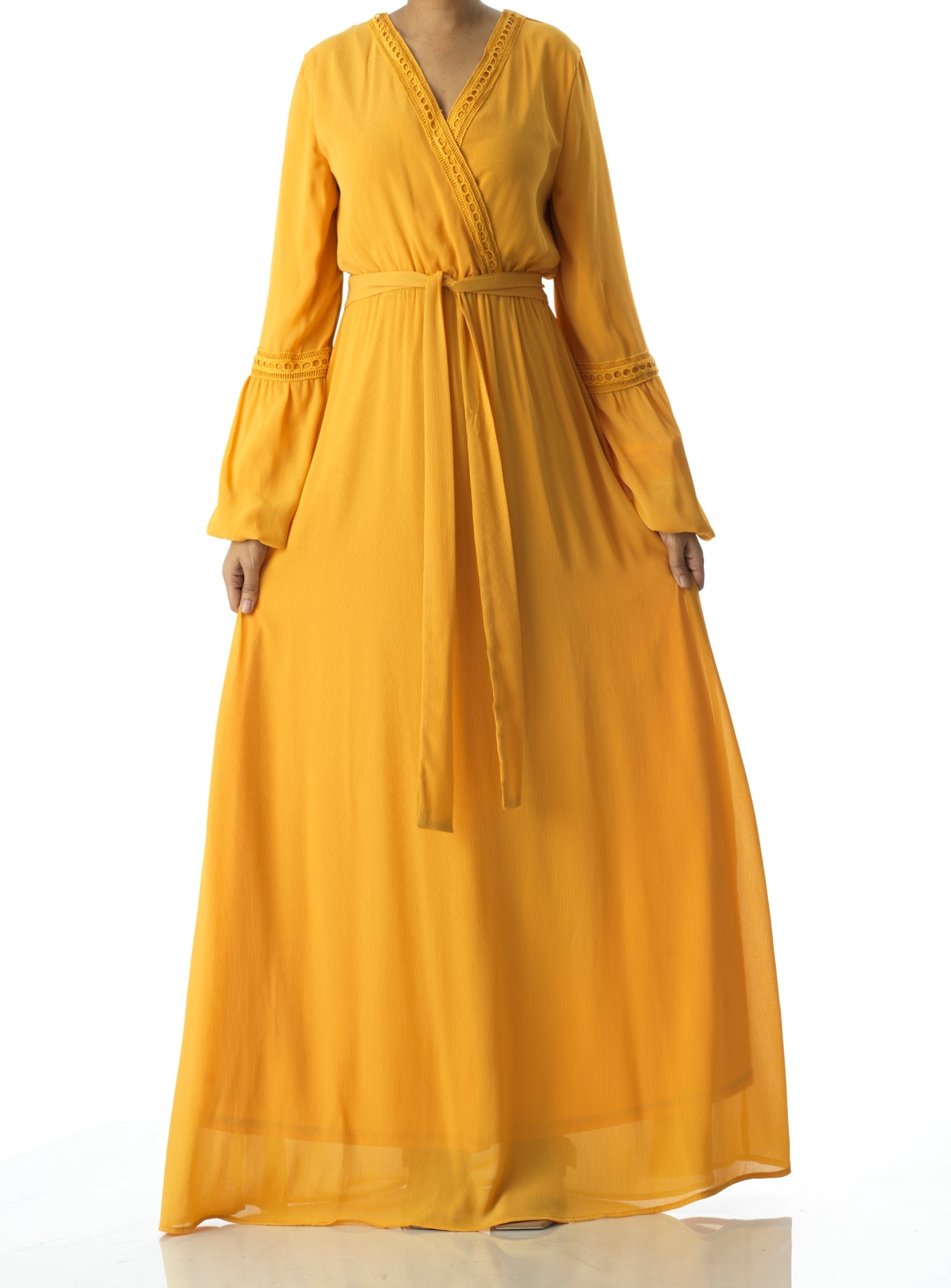 Ayesha v-neck lace details maxi dress Kabayare