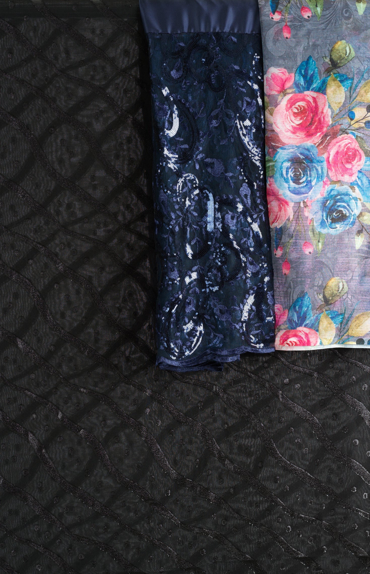 Black and Navy set Sharaax Dirac Kabayare