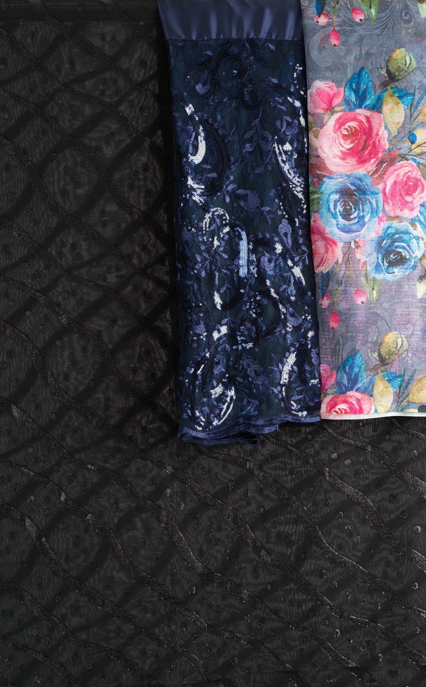 Black and Navy set Sharaax Dirac Kabayare