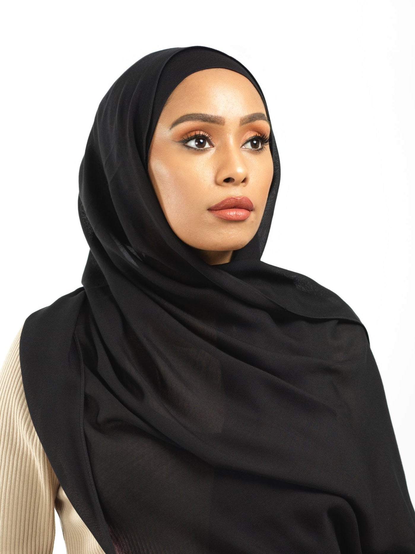 Black Modal hijab Kabayare