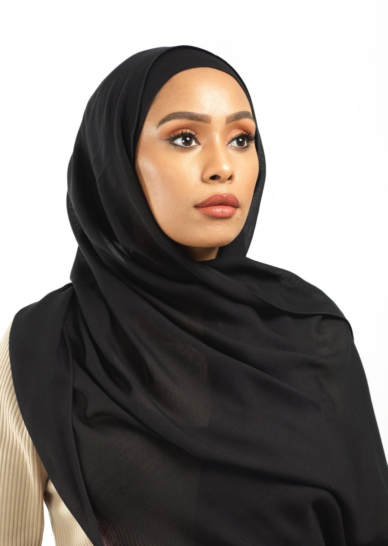 Black Modal hijab Kabayare