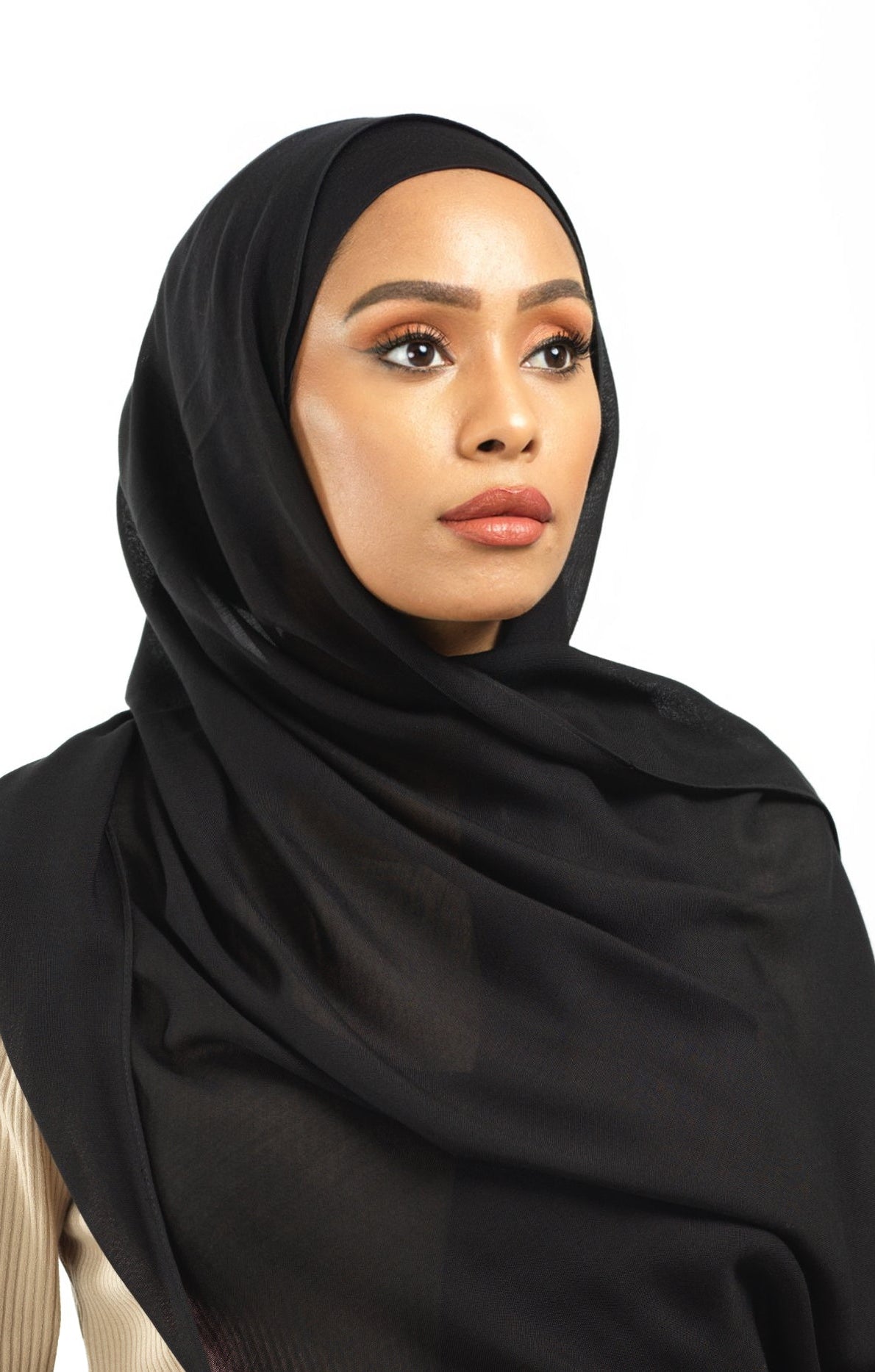 Black Modal hijab Kabayare