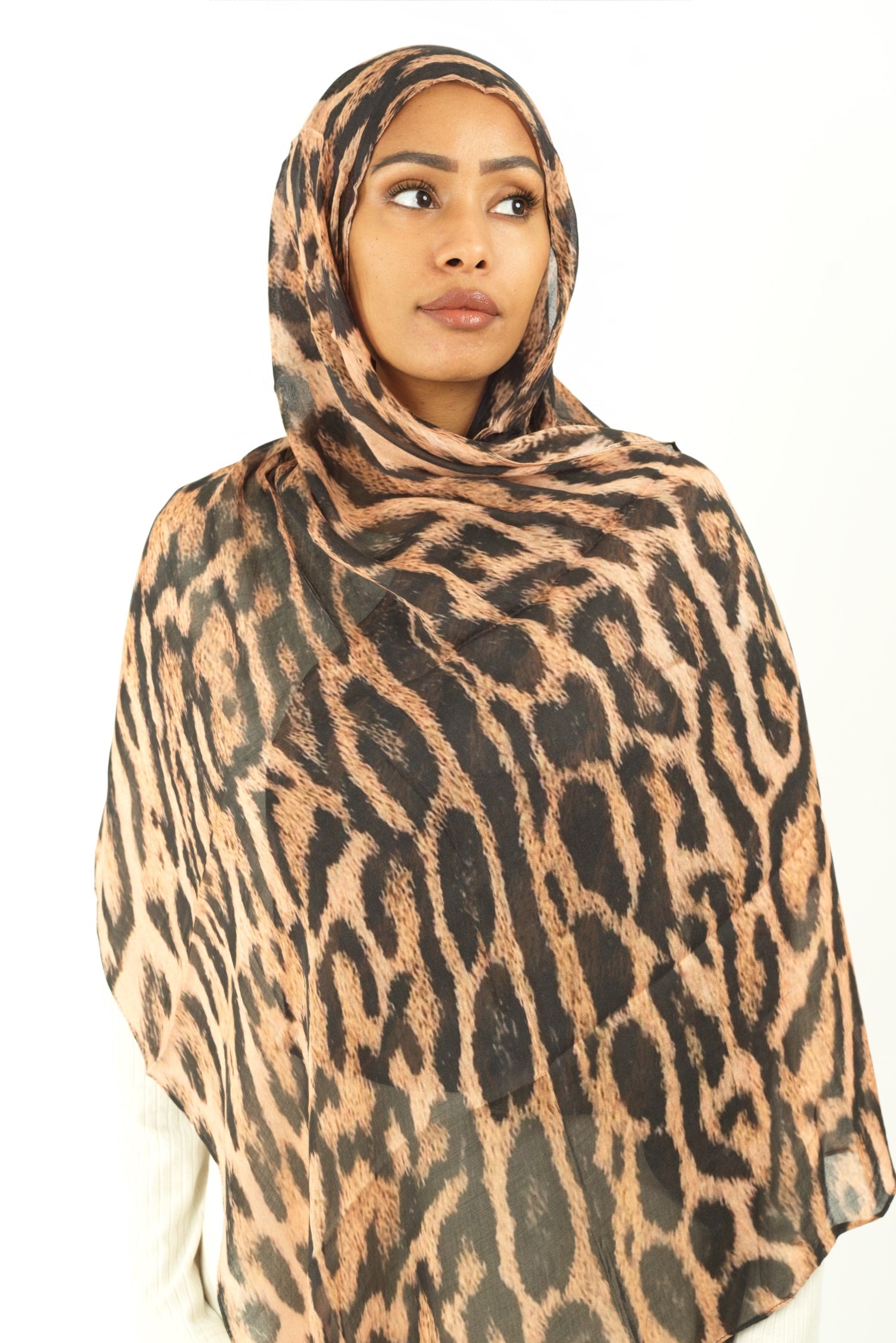 Blush cheetah modal print hijab Kabayare