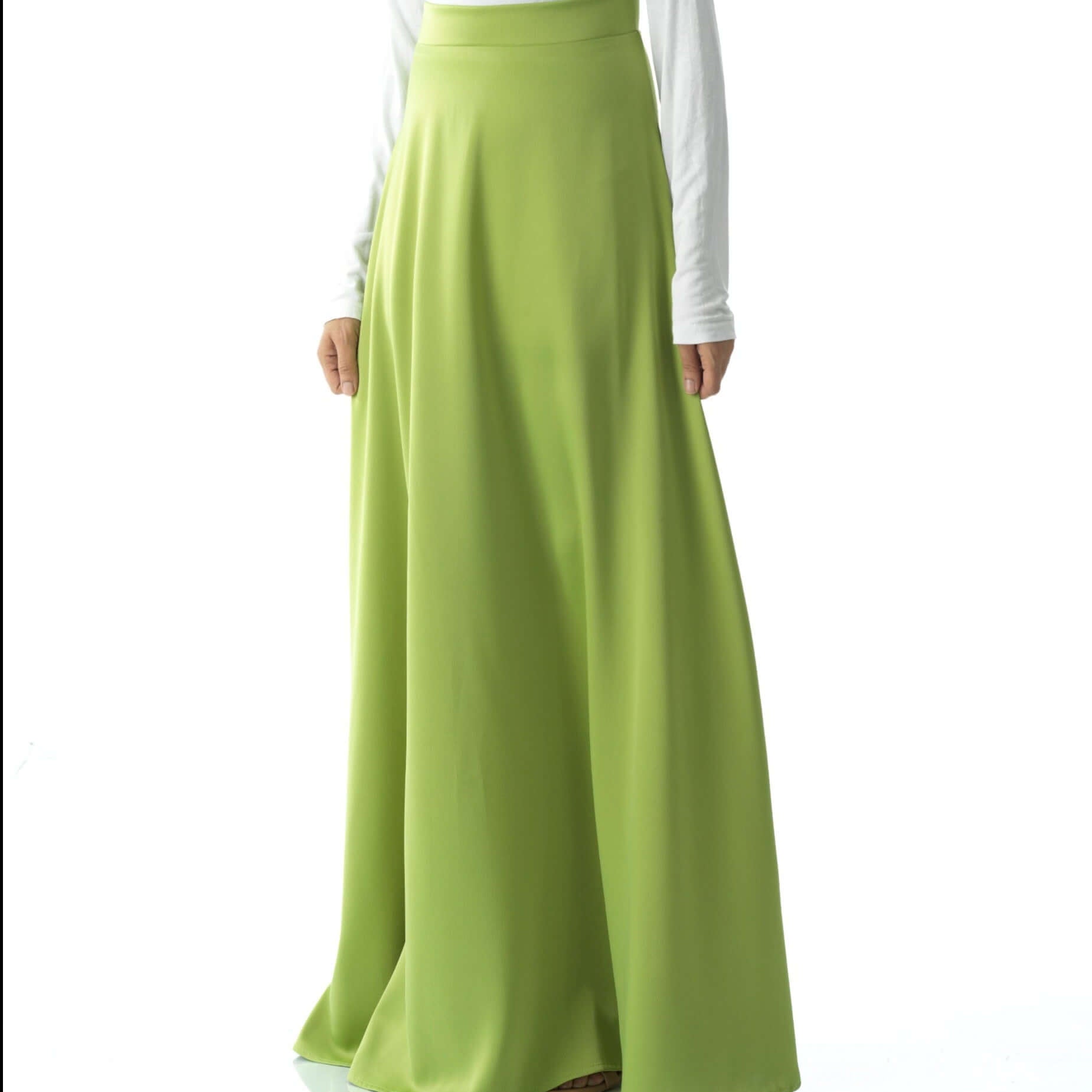 Elegant satin maxi skirt Kabayare