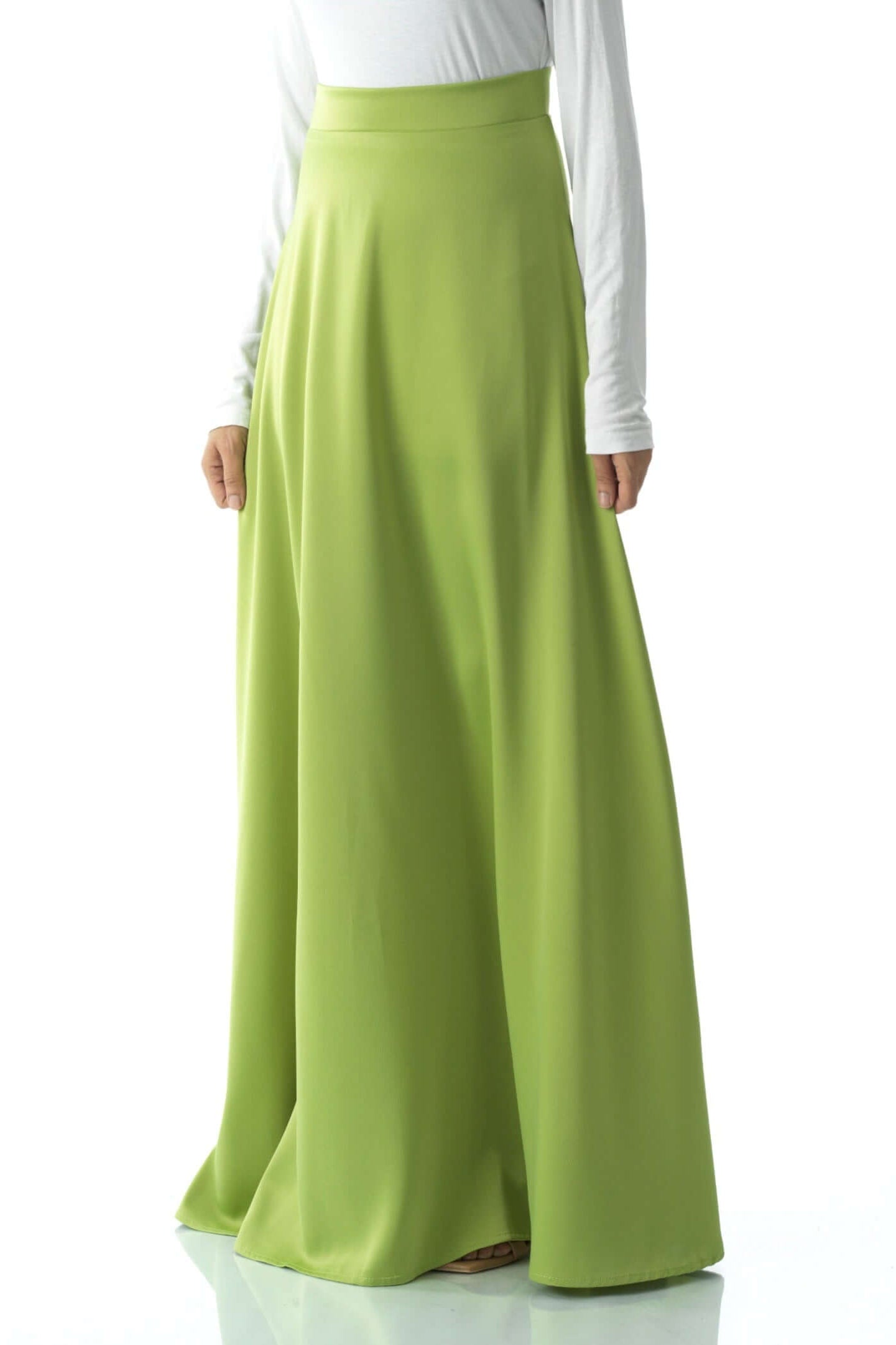 Elegant satin maxi skirt Kabayare