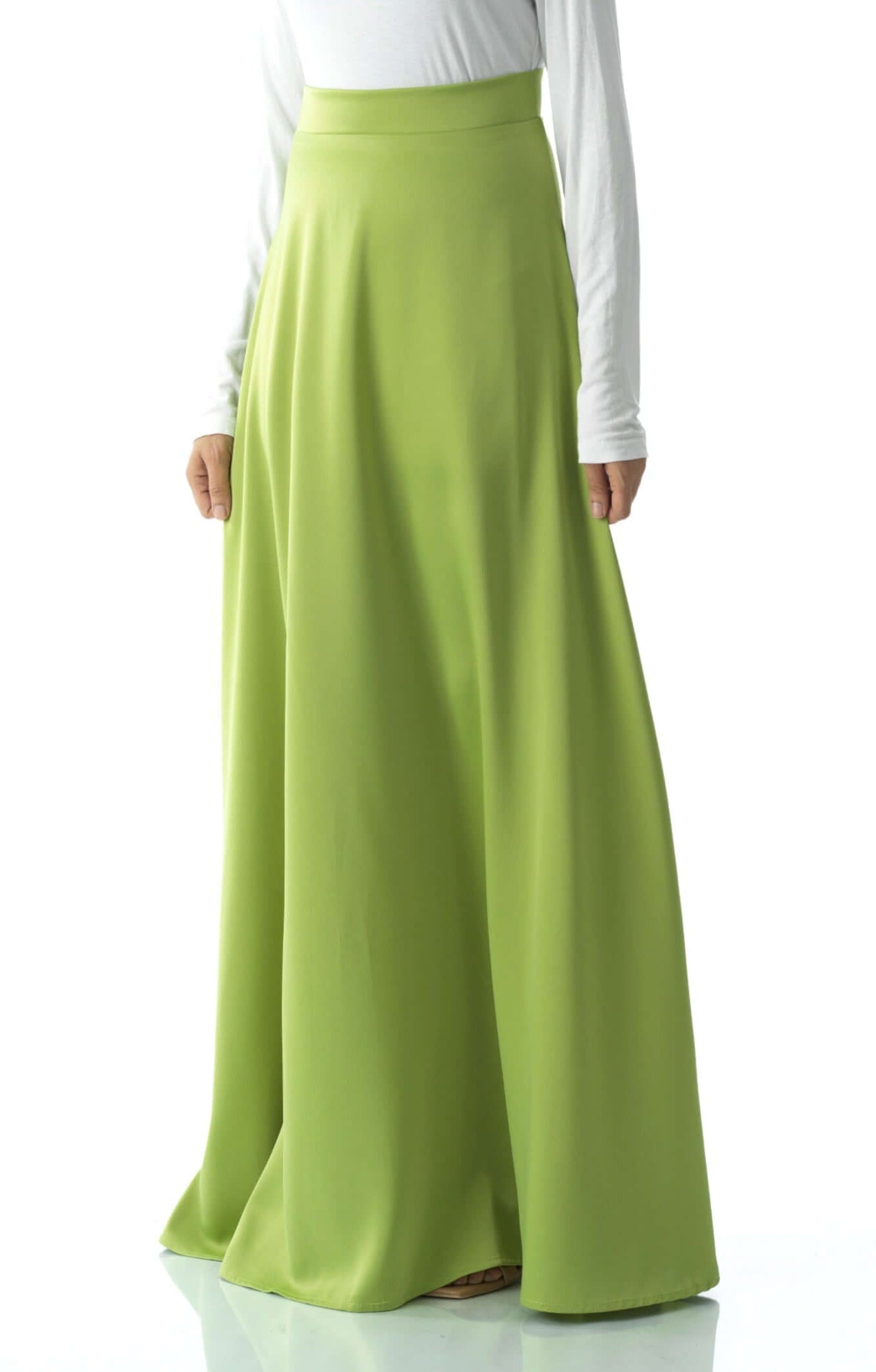 Elegant satin maxi skirt Kabayare