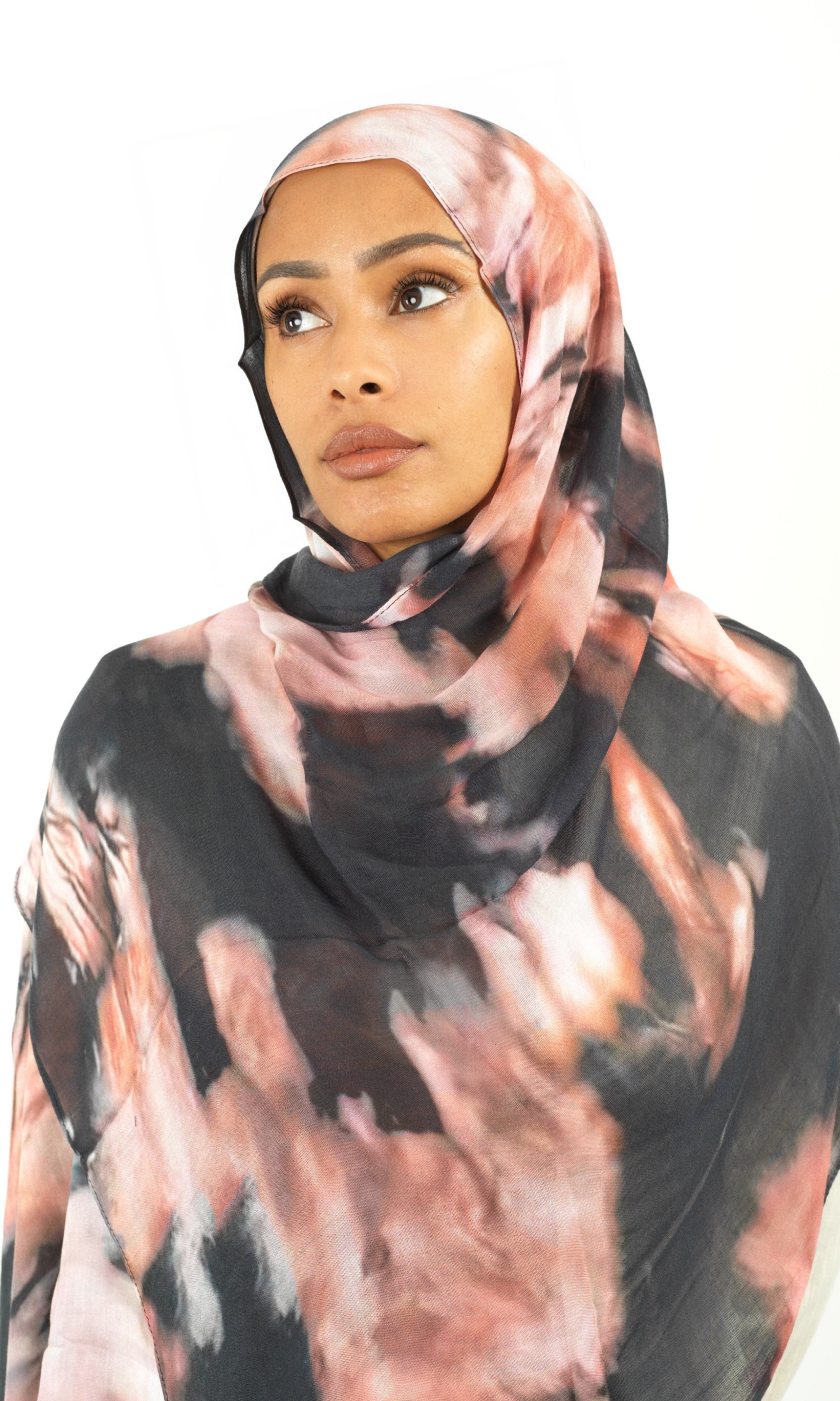 Hamidah model print hijab Kabayare