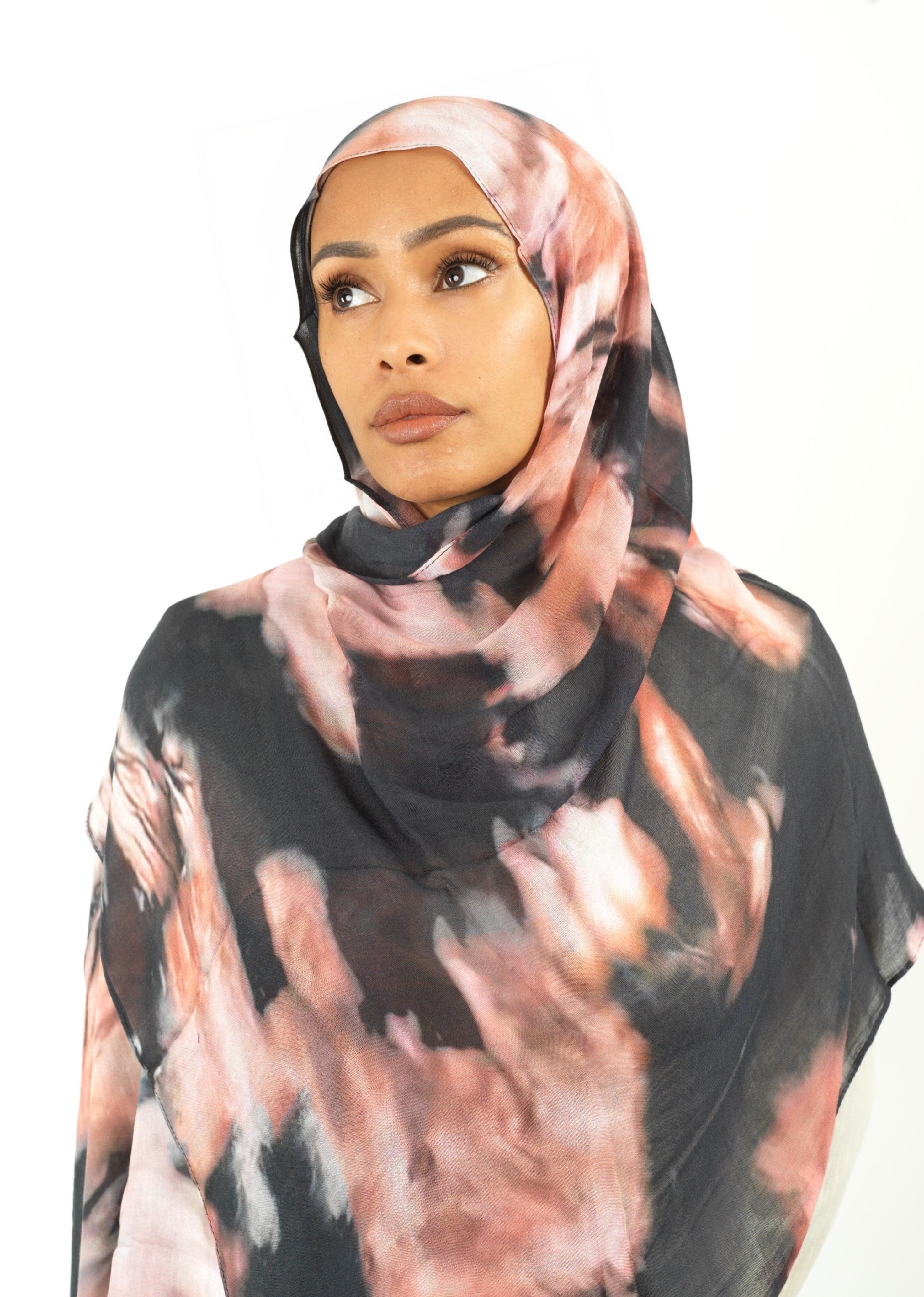 Hamidah model print hijab Kabayare