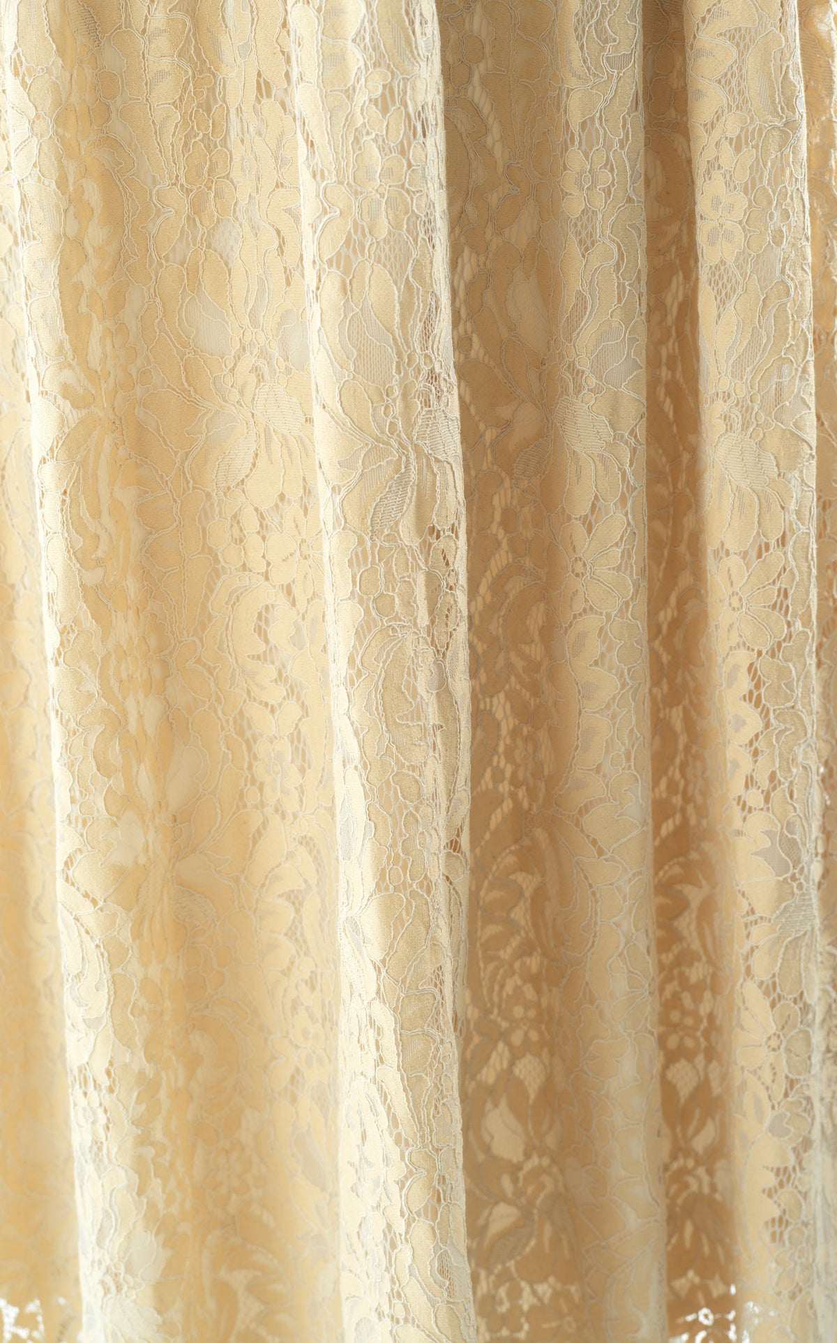 Ivory Romantic and feminine lace maxi dress Kabayare