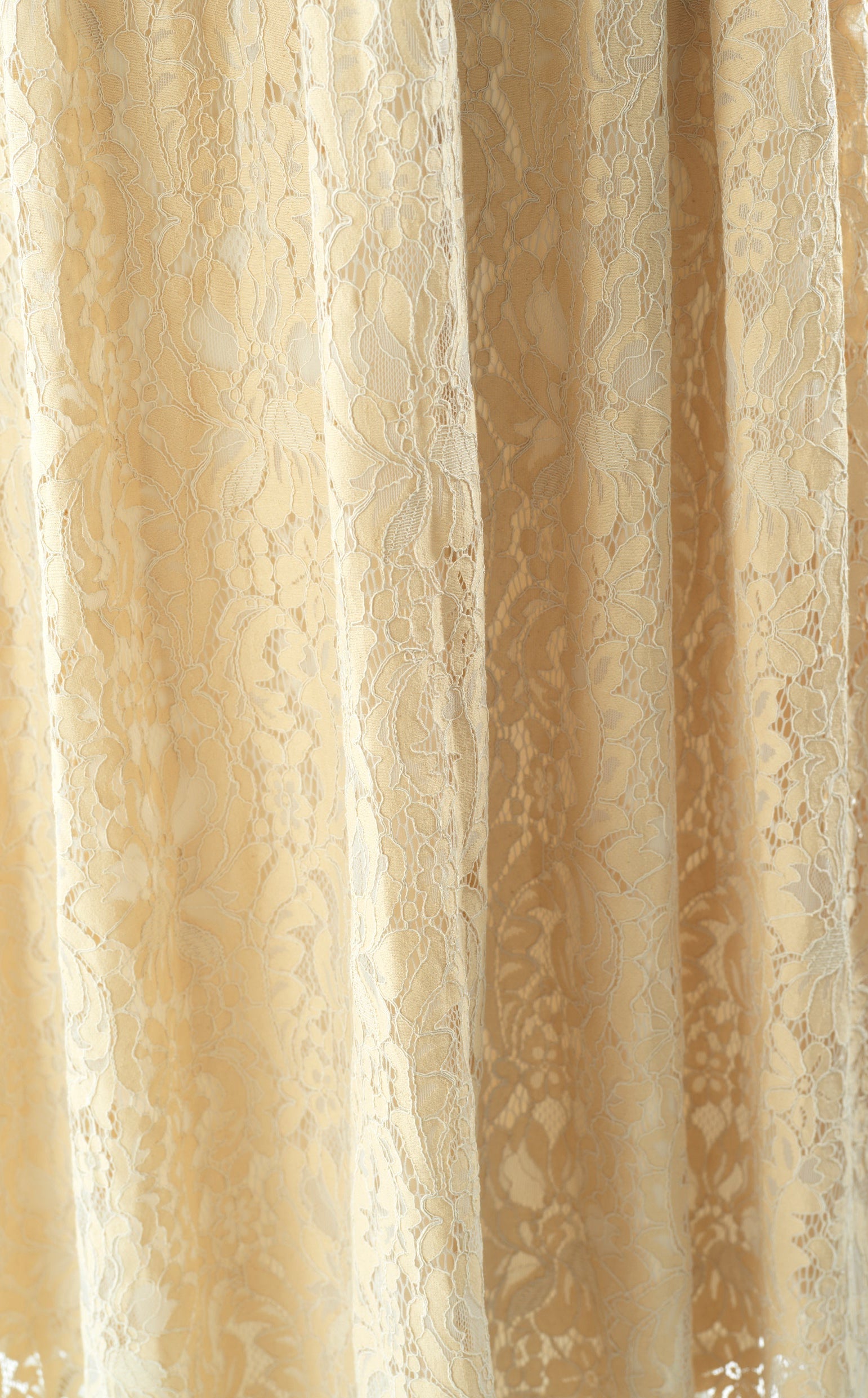 Ivory Romantic and feminine lace maxi dress Kabayare