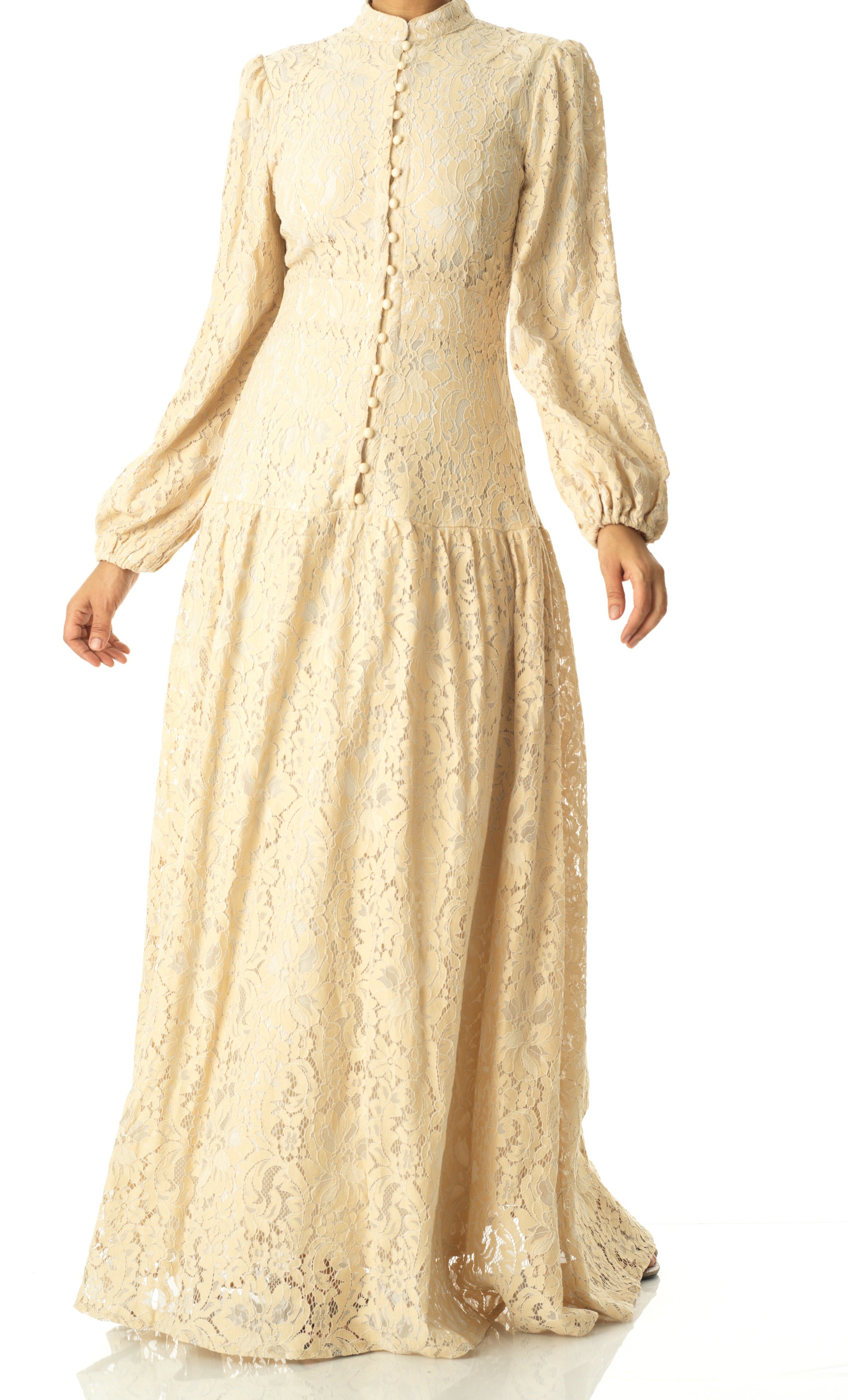 Ivory Romantic and feminine lace maxi dress Kabayare