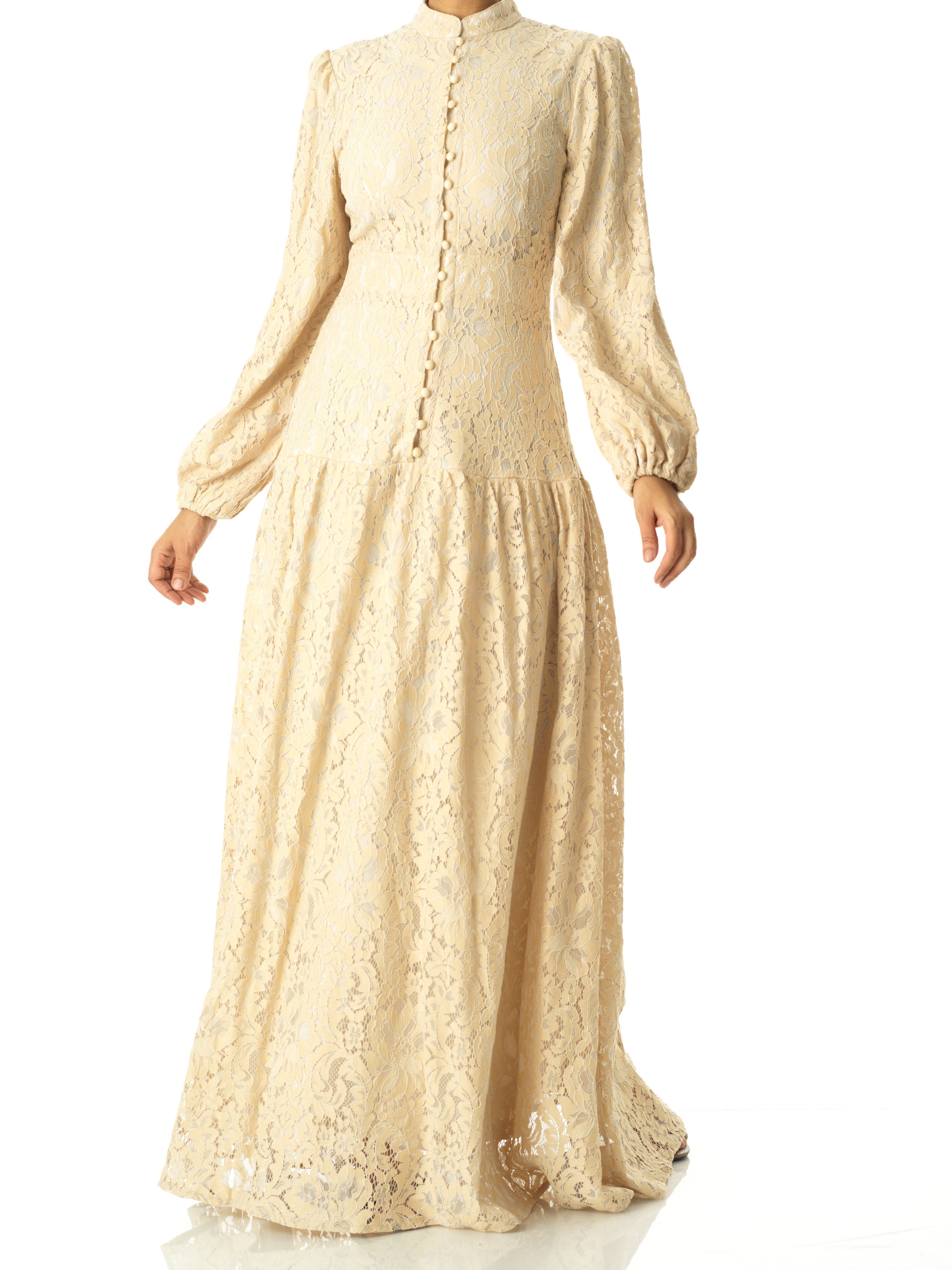 Ivory Romantic and feminine lace maxi dress Kabayare