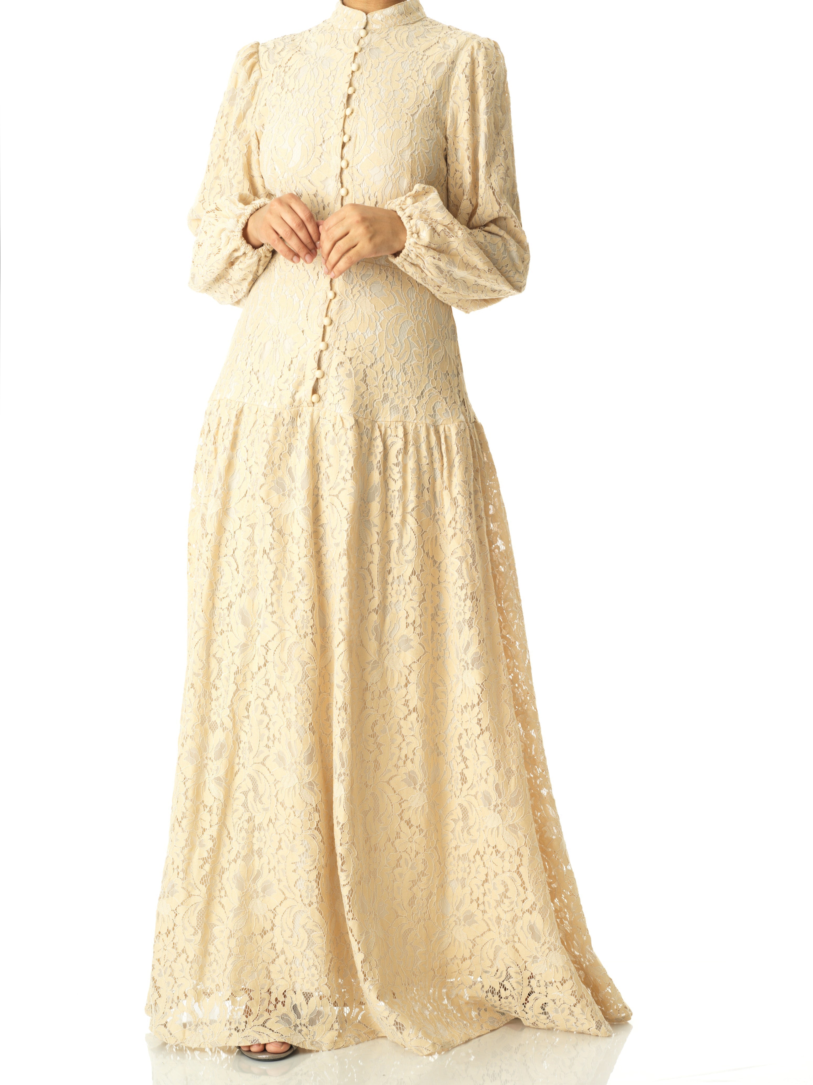 Ivory Romantic and feminine lace maxi dress Kabayare