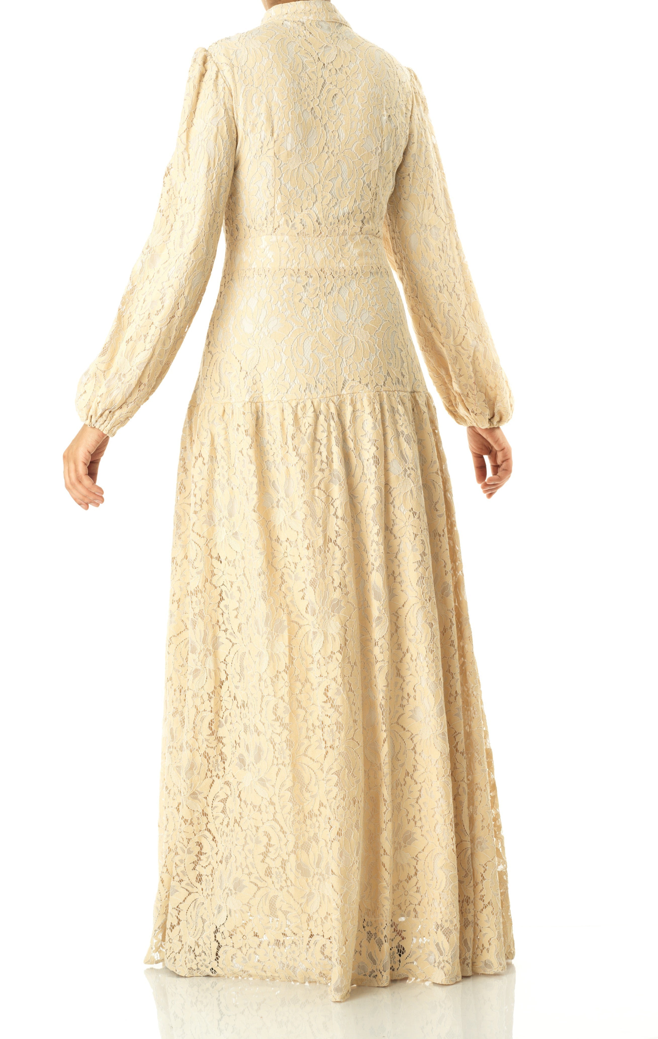 Ivory Romantic and feminine lace maxi dress Kabayare