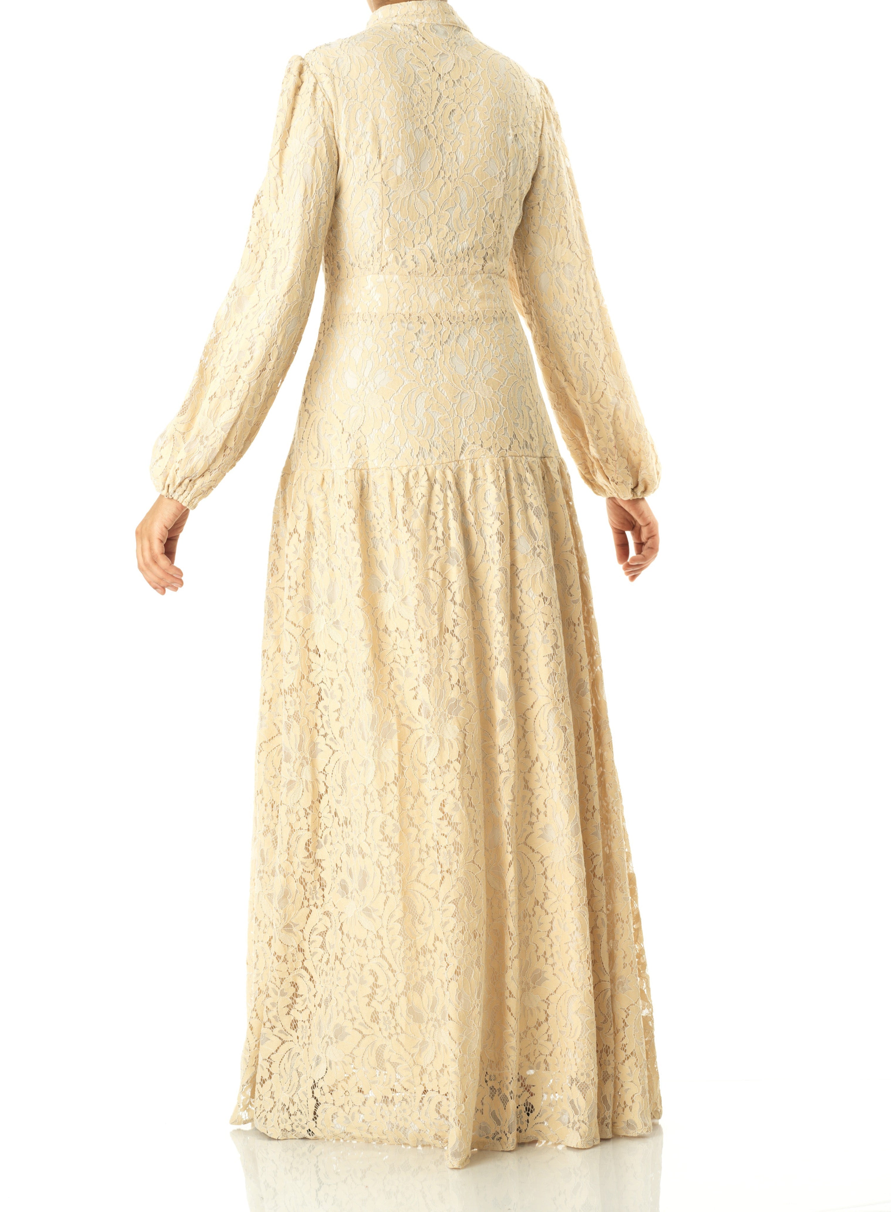 Ivory Romantic and feminine lace maxi dress Kabayare