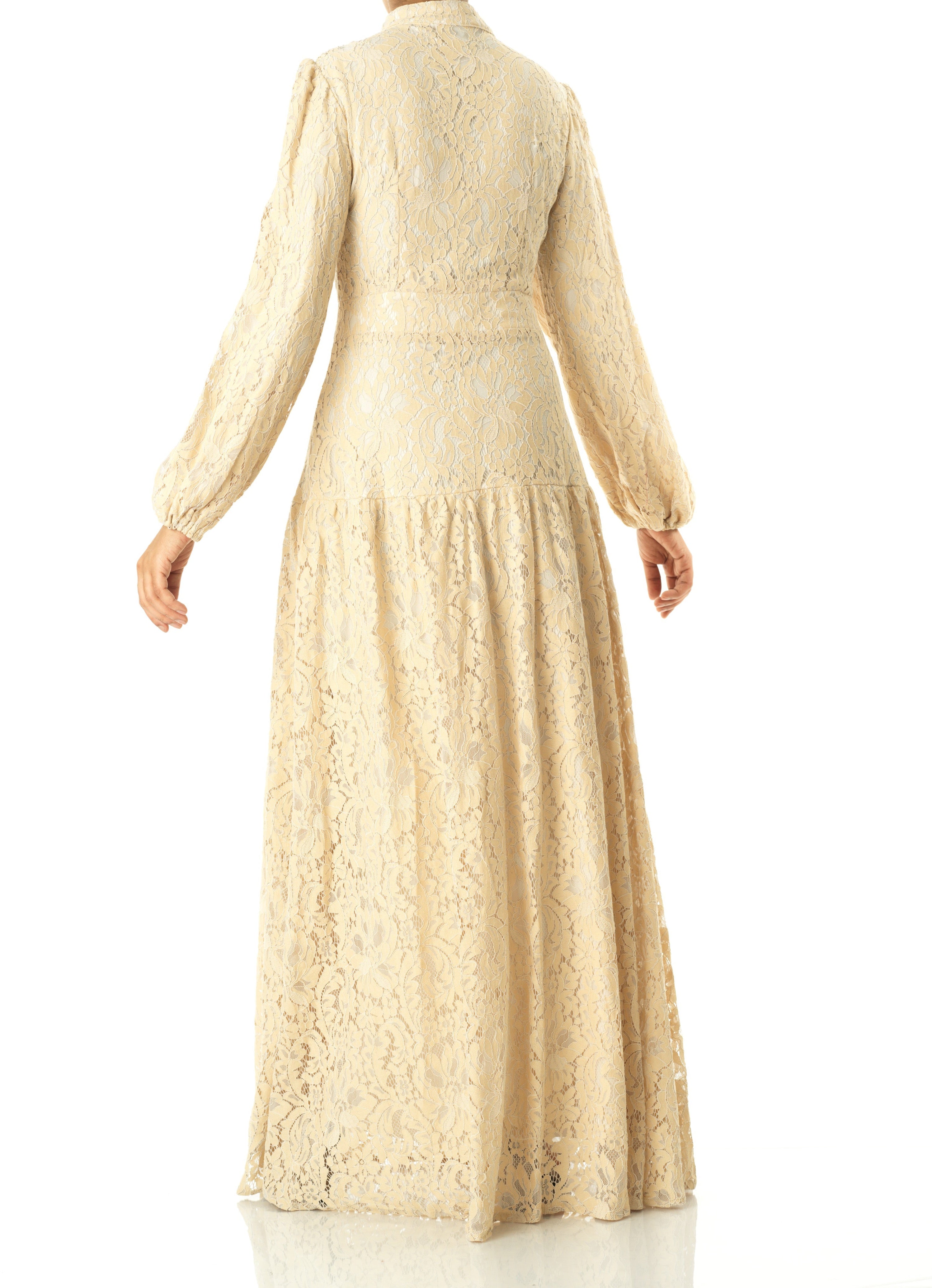 Ivory Romantic and feminine lace maxi dress Kabayare