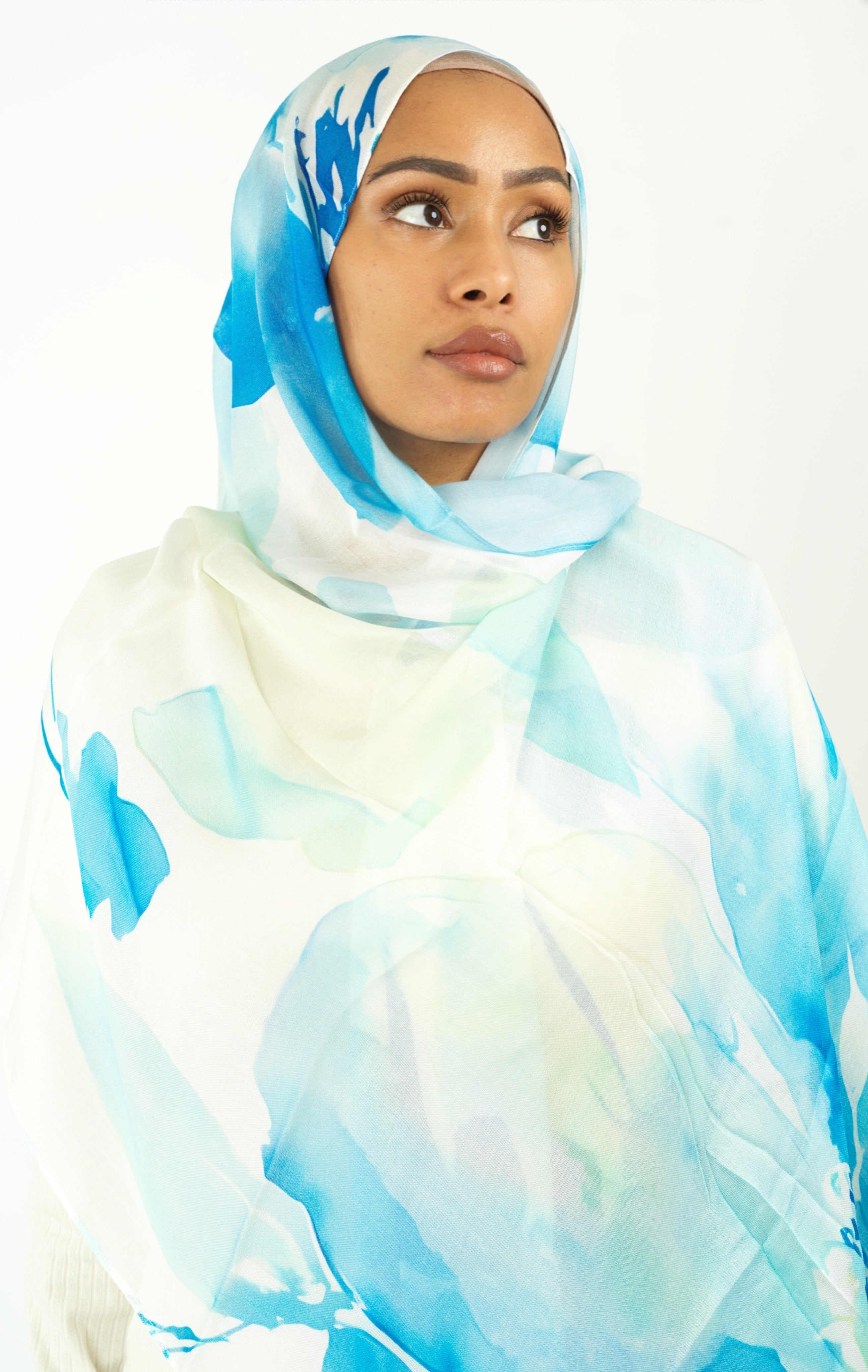Light blue water color modal print hijab Kabayare