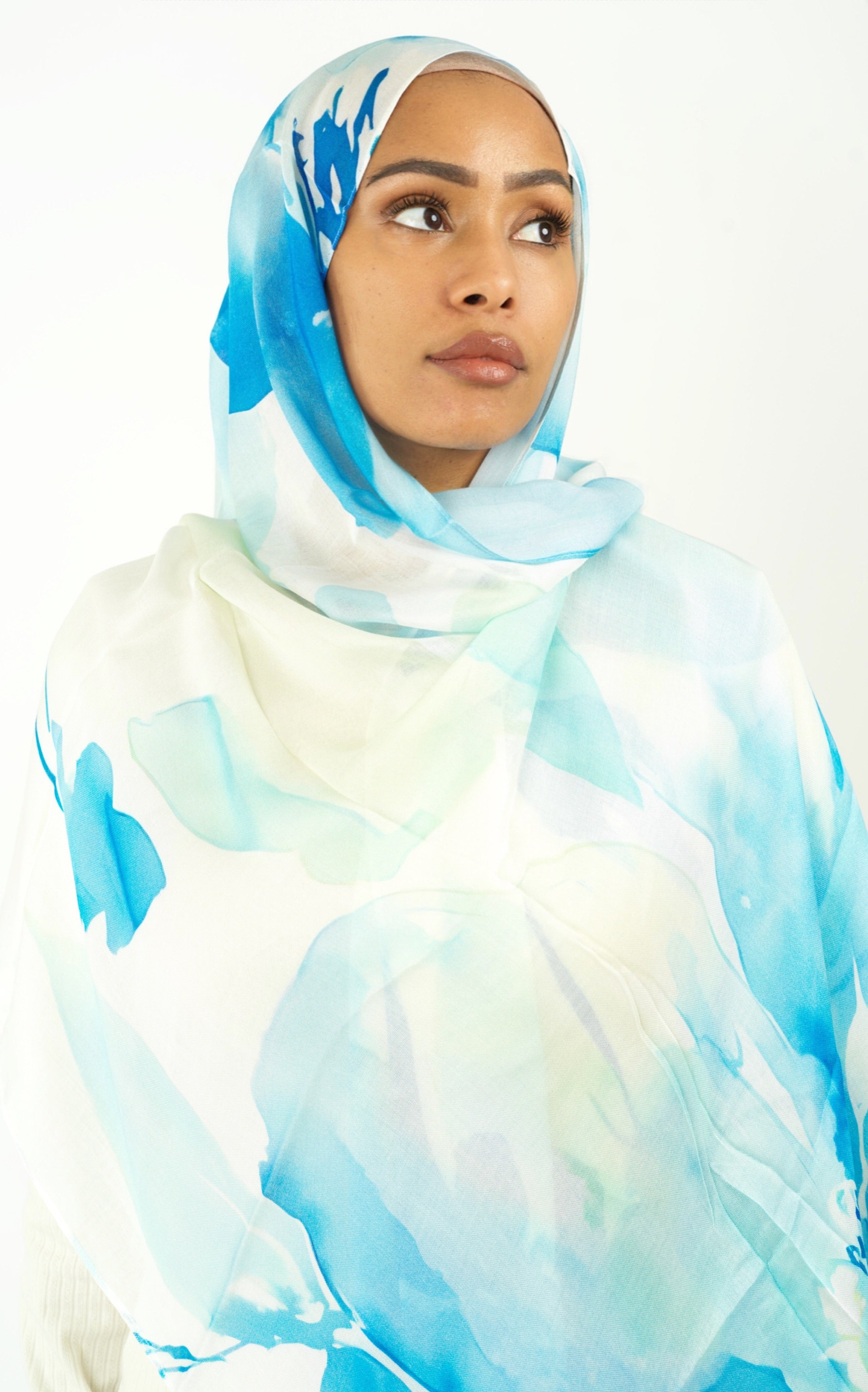 Light blue water color modal print hijab Kabayare