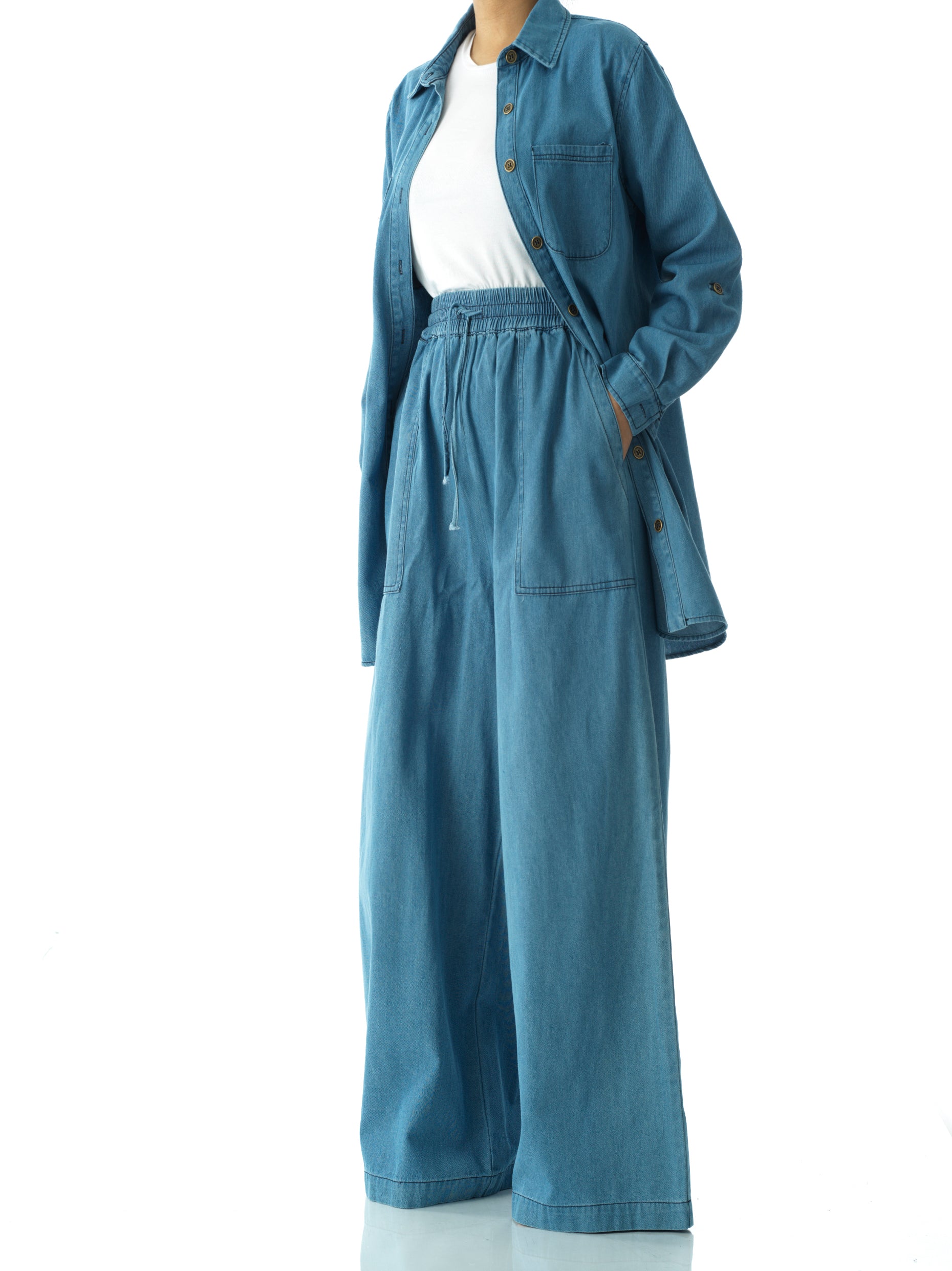 Modest denim palazzo pants. Kabayare