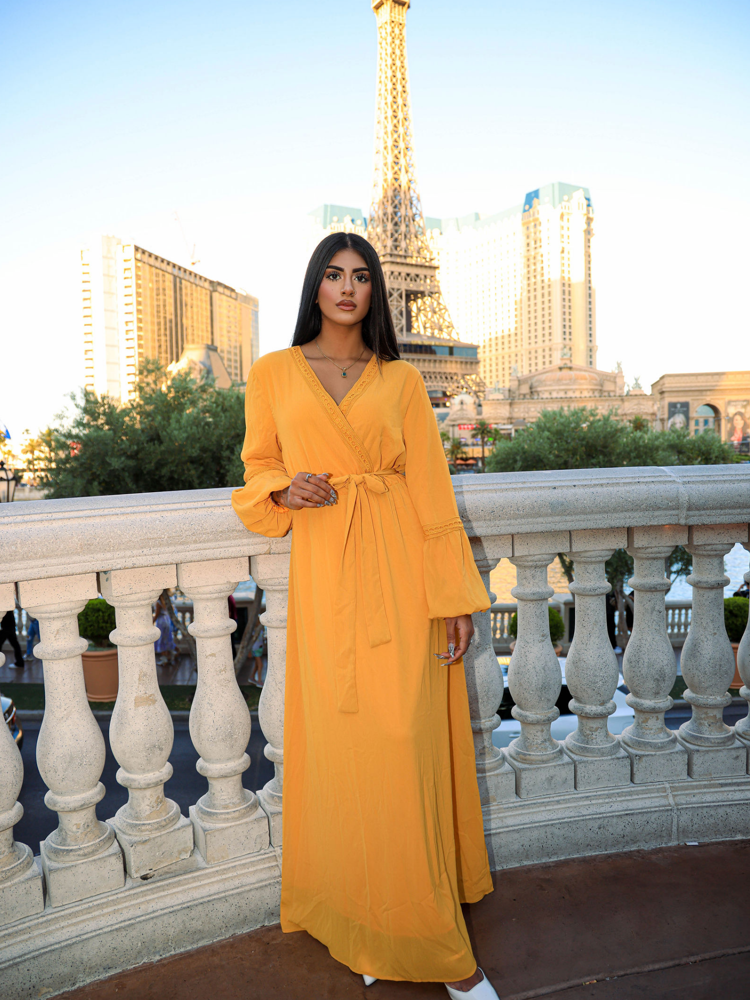 Modest dress Ayesha v-neck lace details Kabayare