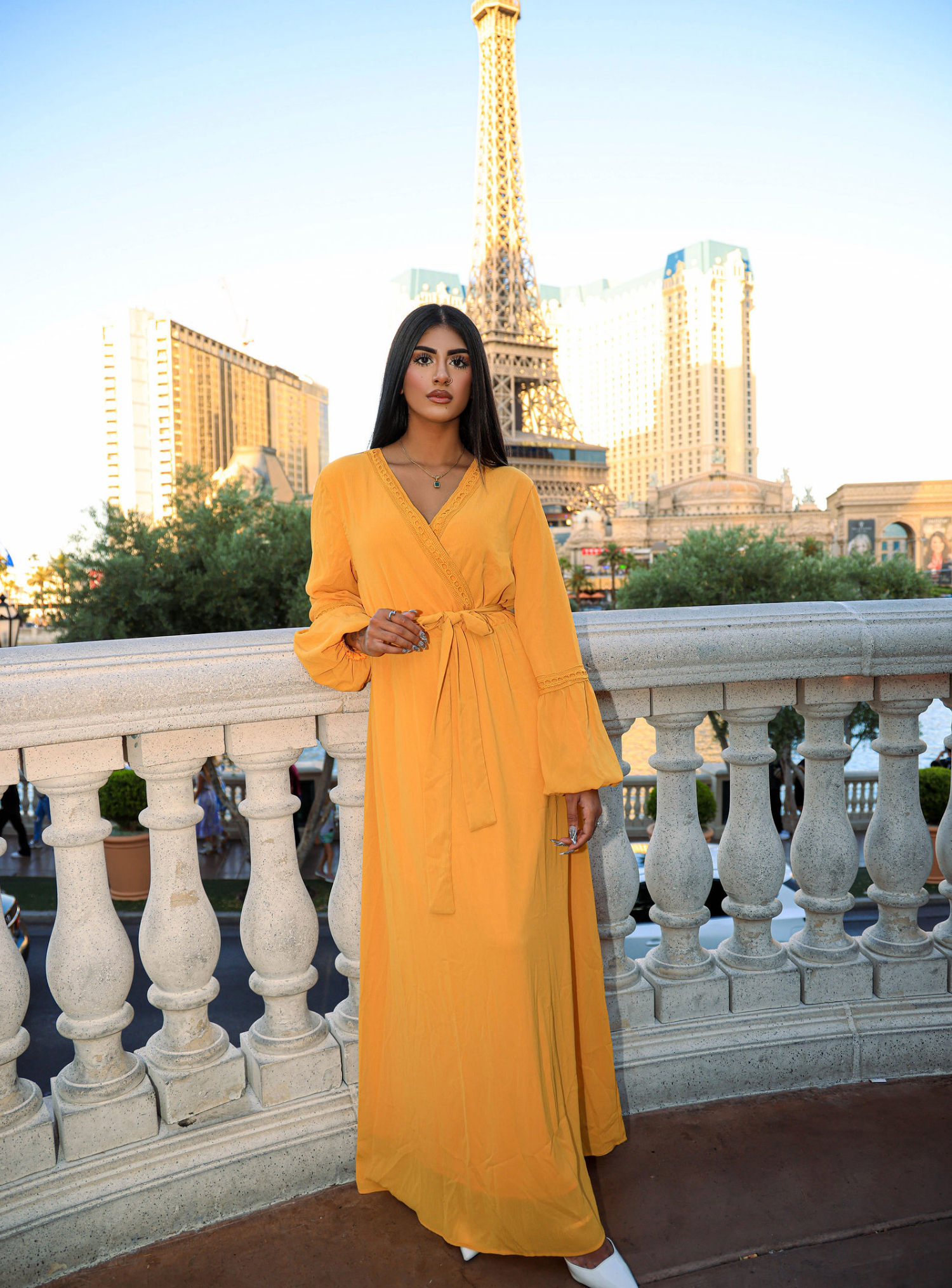 Modest dress Ayesha v-neck lace details Kabayare