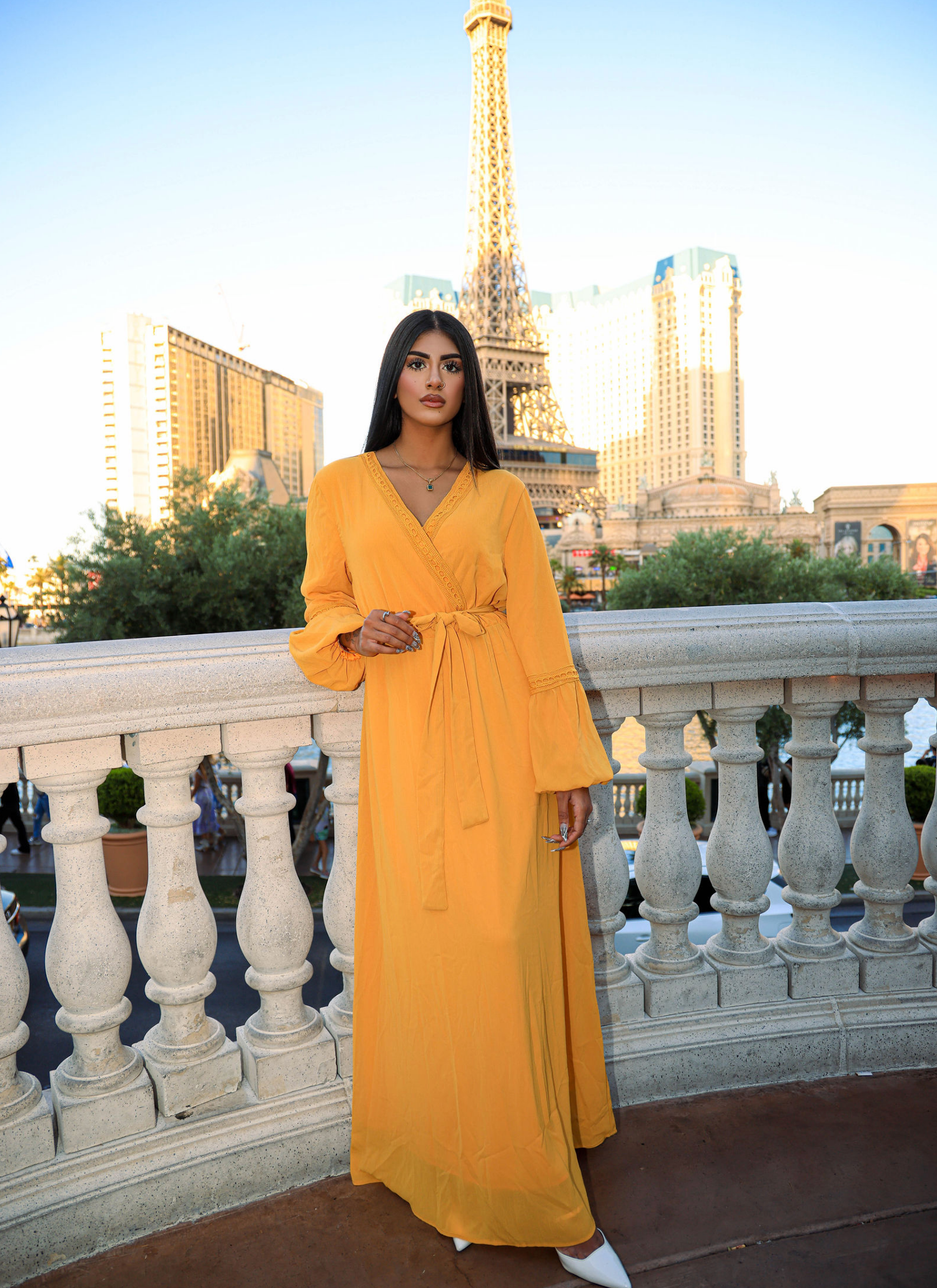 Modest dress Ayesha v-neck lace details Kabayare