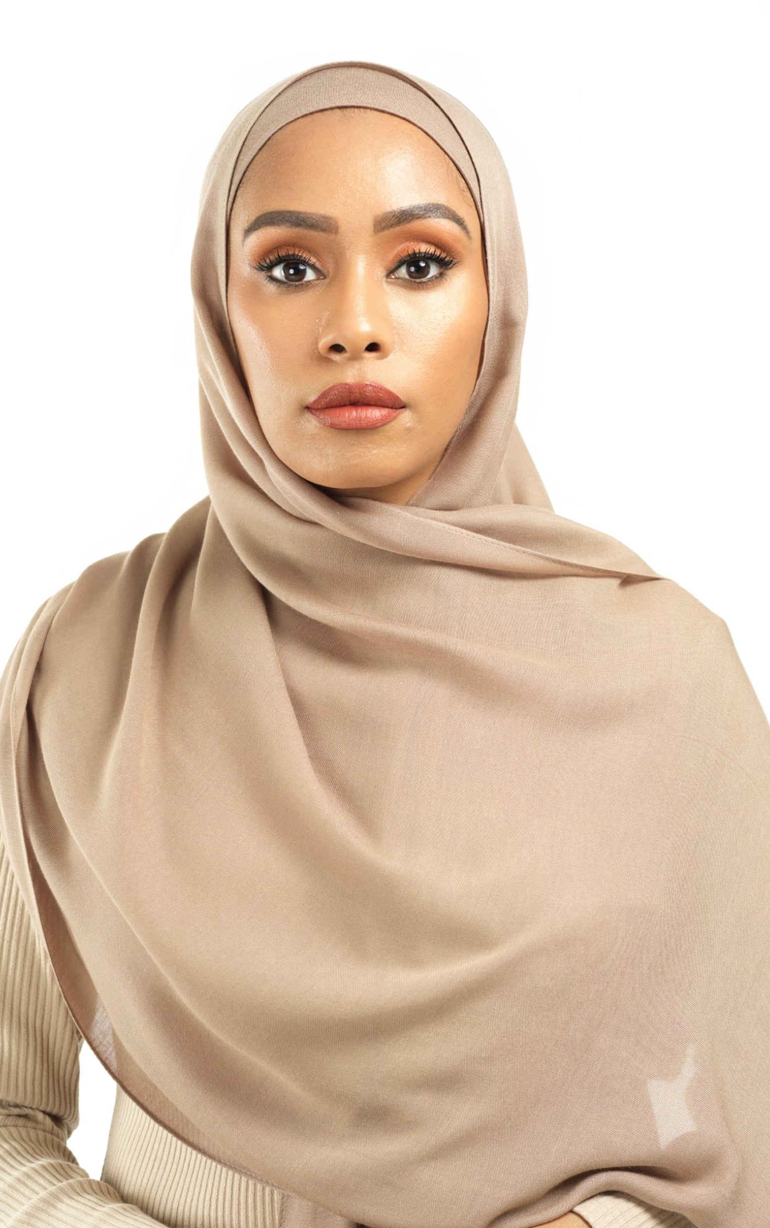 Nude Modal hijab Kabayare