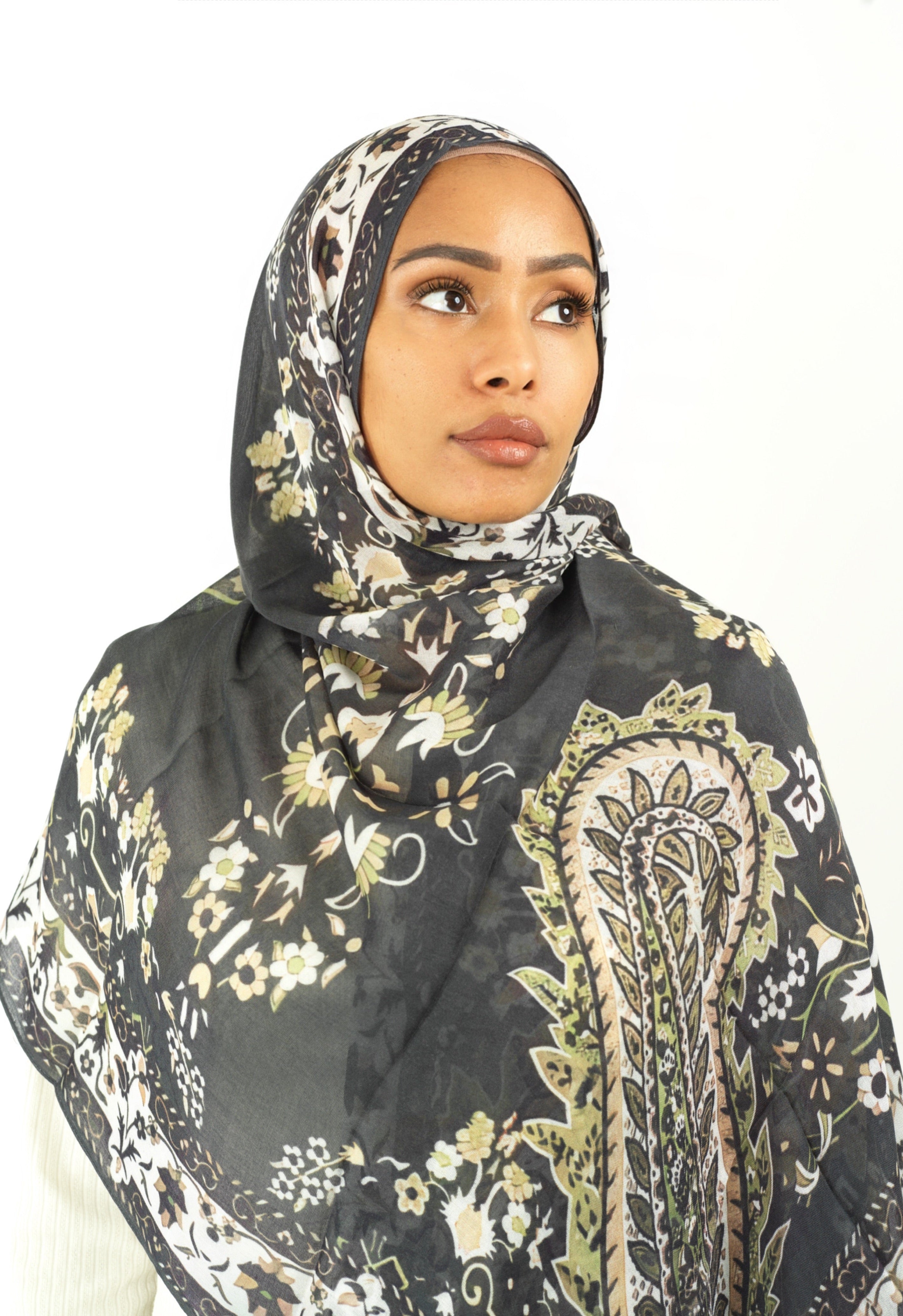 Paisley art modal print hijab Kabayare
