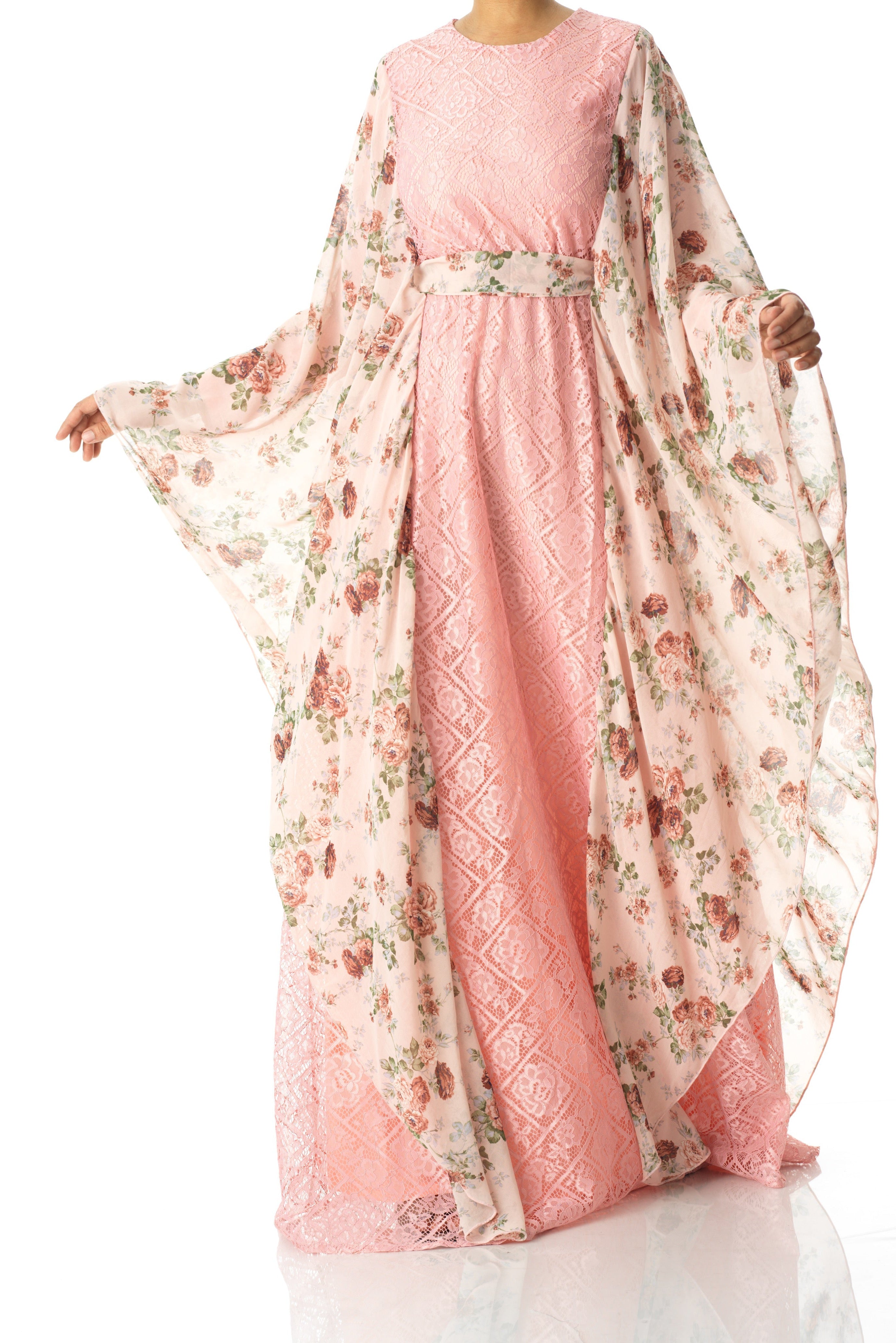 Pastel Pink floral butterfly Chiffon Kaftan abaya Kabayare