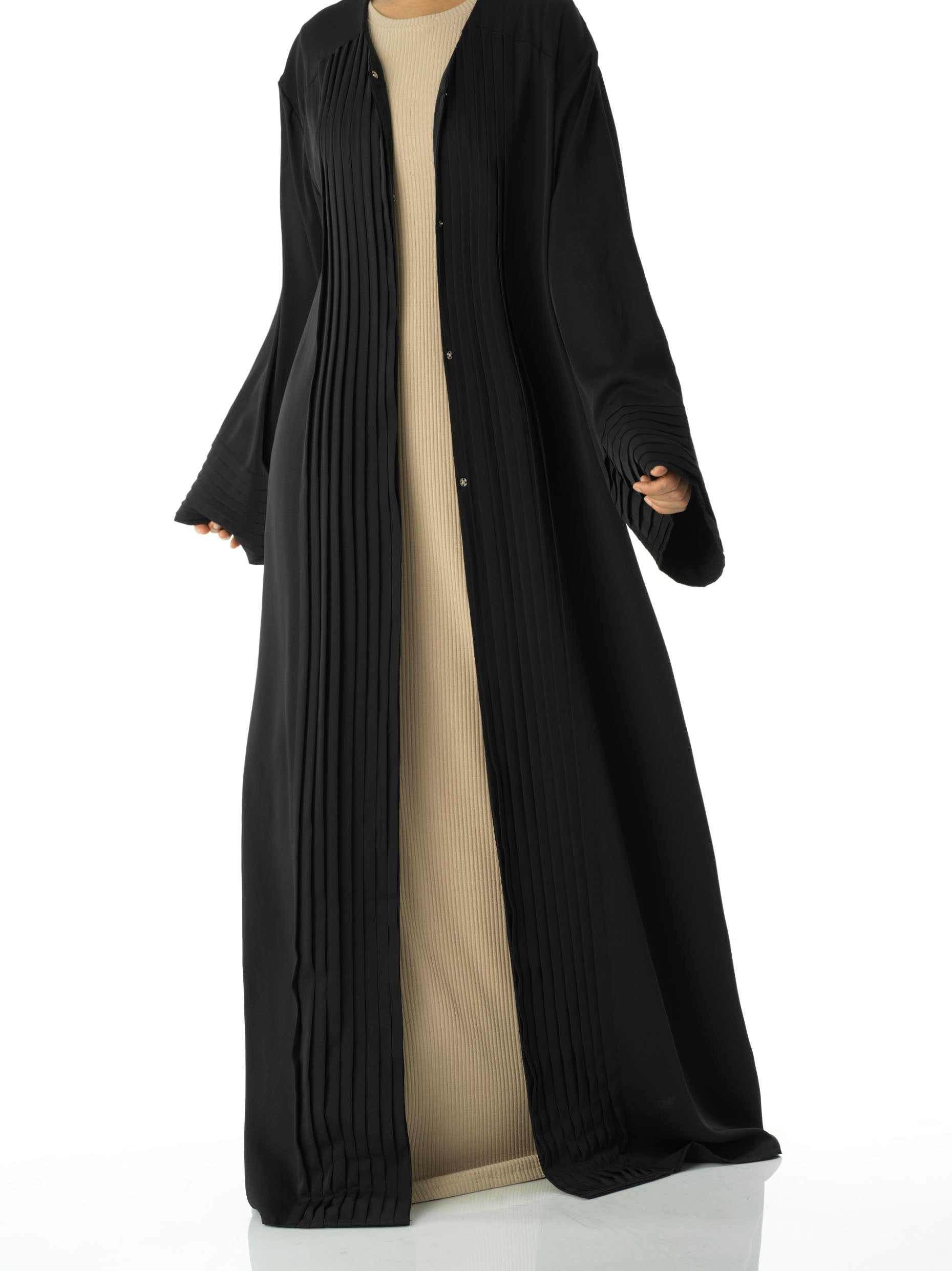 Pleated simple, yet elegant abaya Kabayare