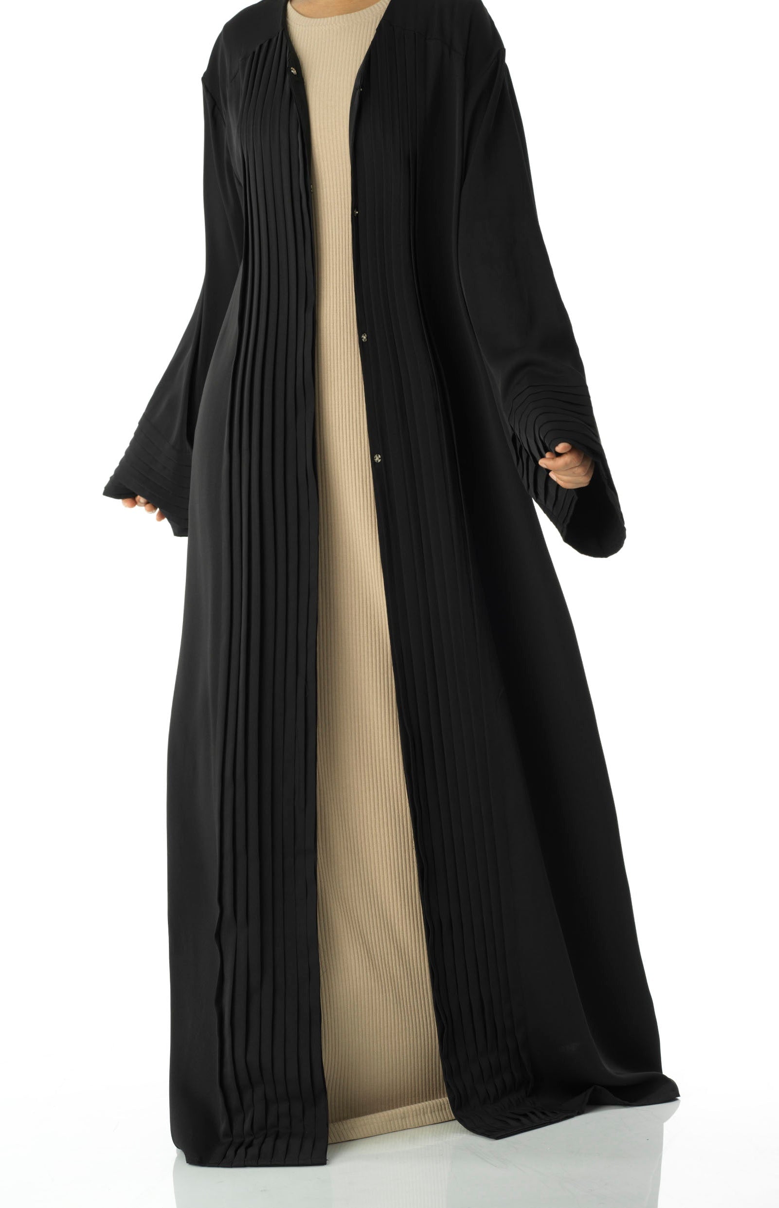 Pleated simple, yet elegant abaya Kabayare