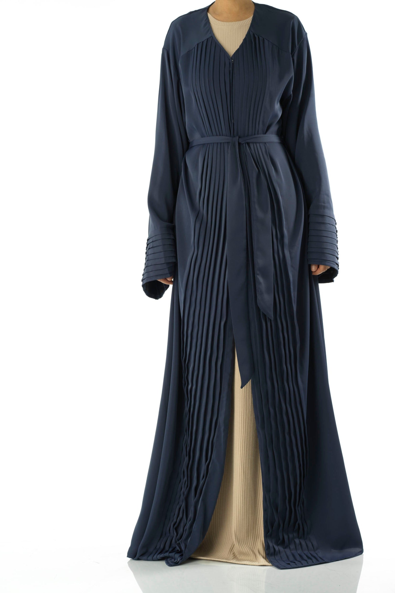 Pleated simple, yet elegant abaya Kabayare
