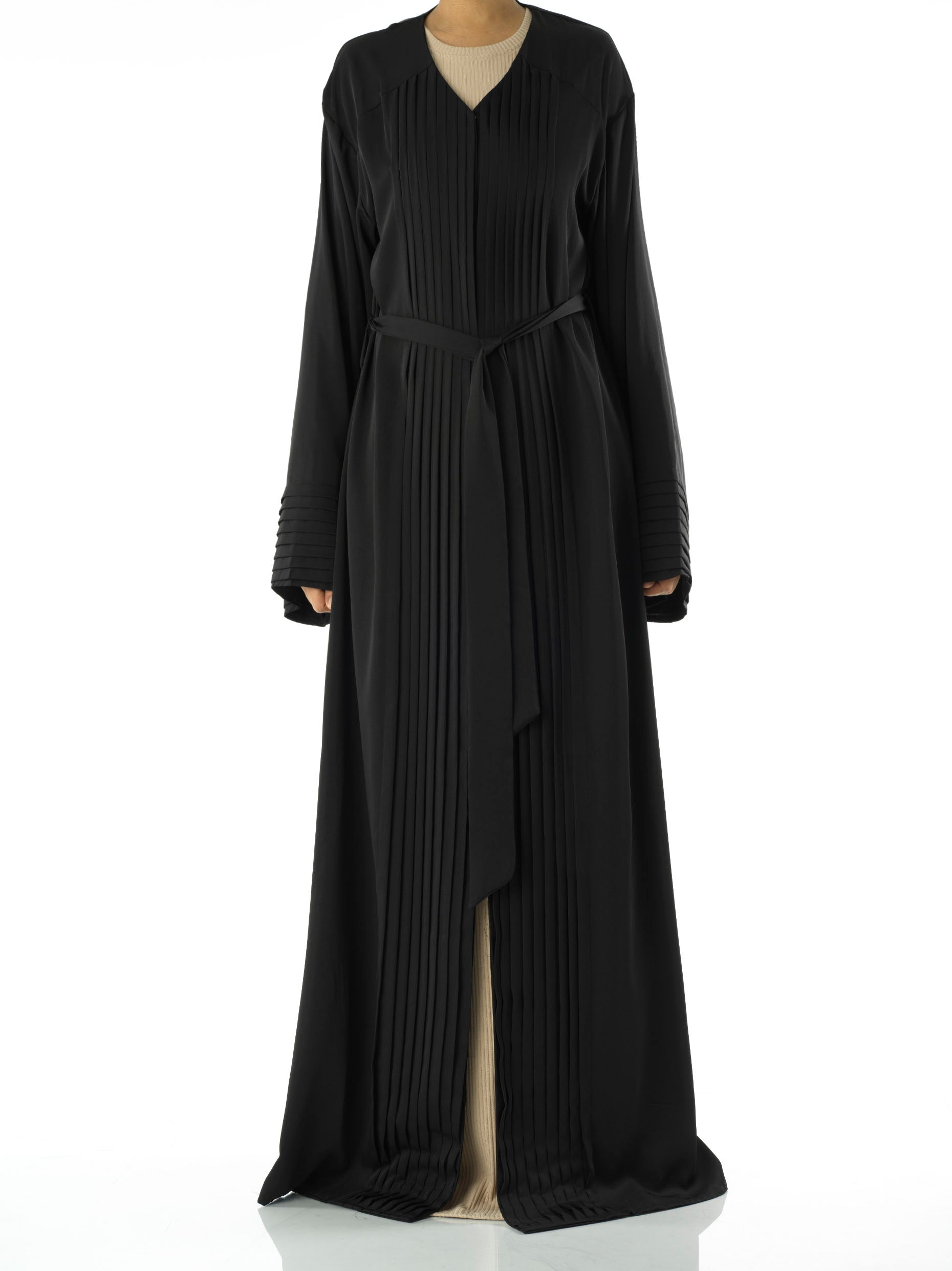 Pleated simple, yet elegant abaya Kabayare