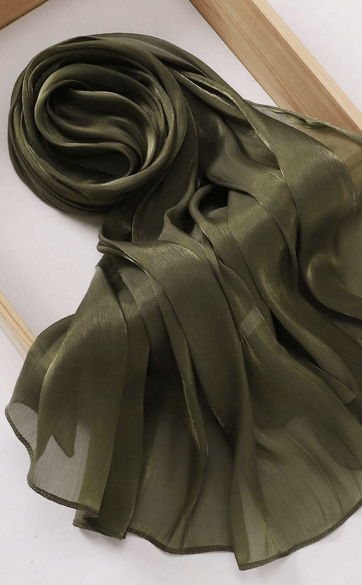 Shimmering Silk Chiffon hijab Kabayare
