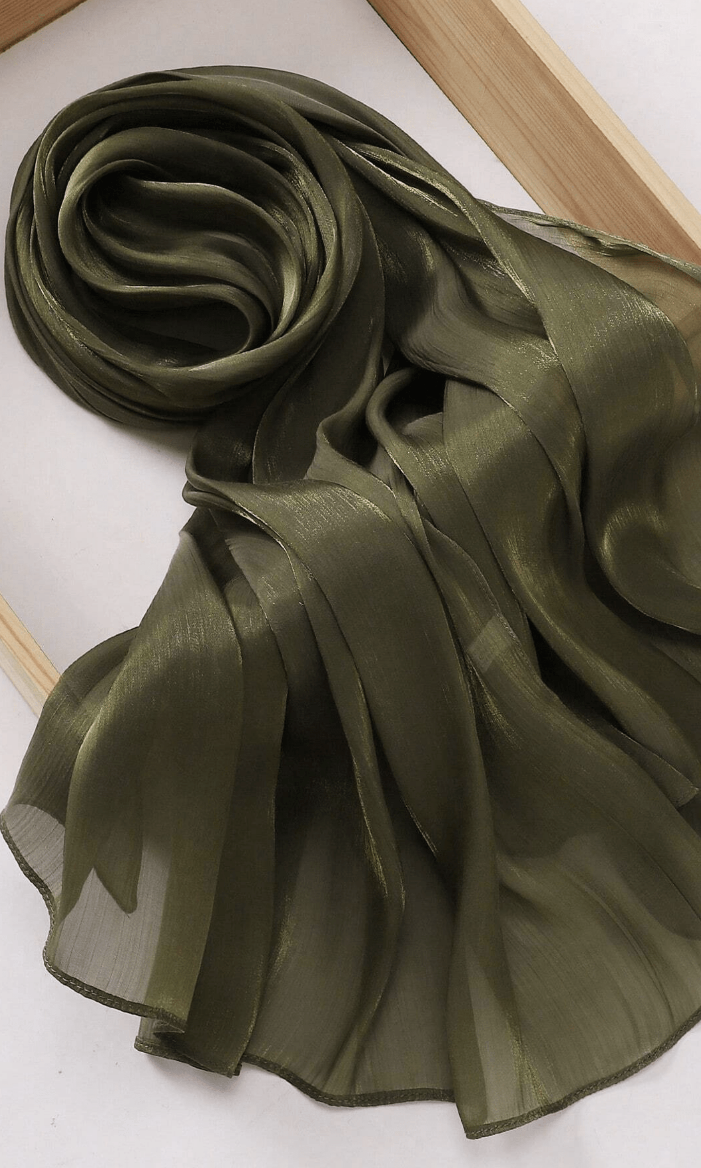 Shimmering Silk Chiffon hijab Kabayare