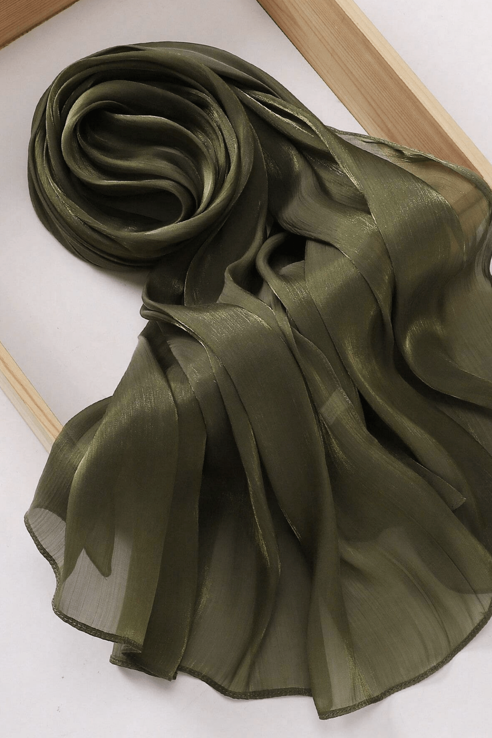 Shimmering Silk Chiffon hijab Kabayare