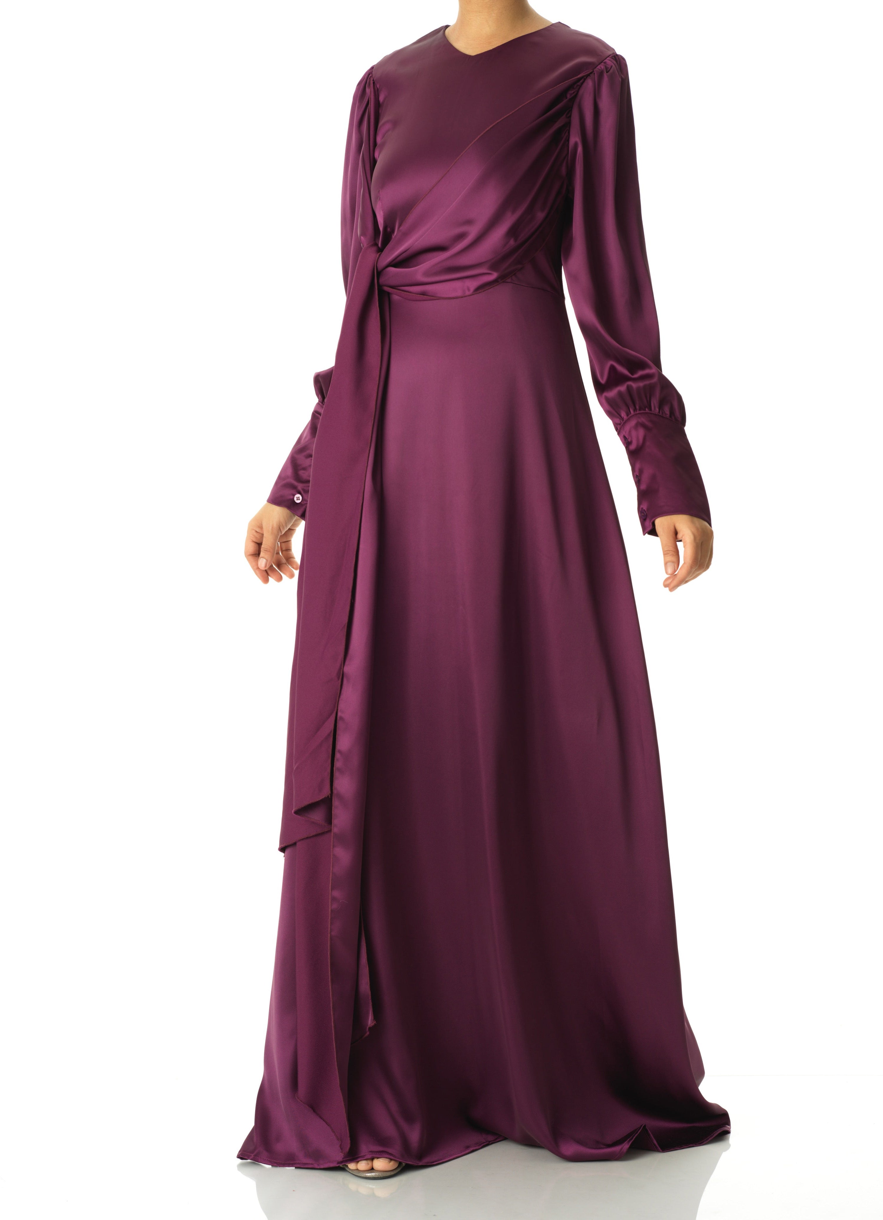 Sleek and classy satin maxi dress Kabayare