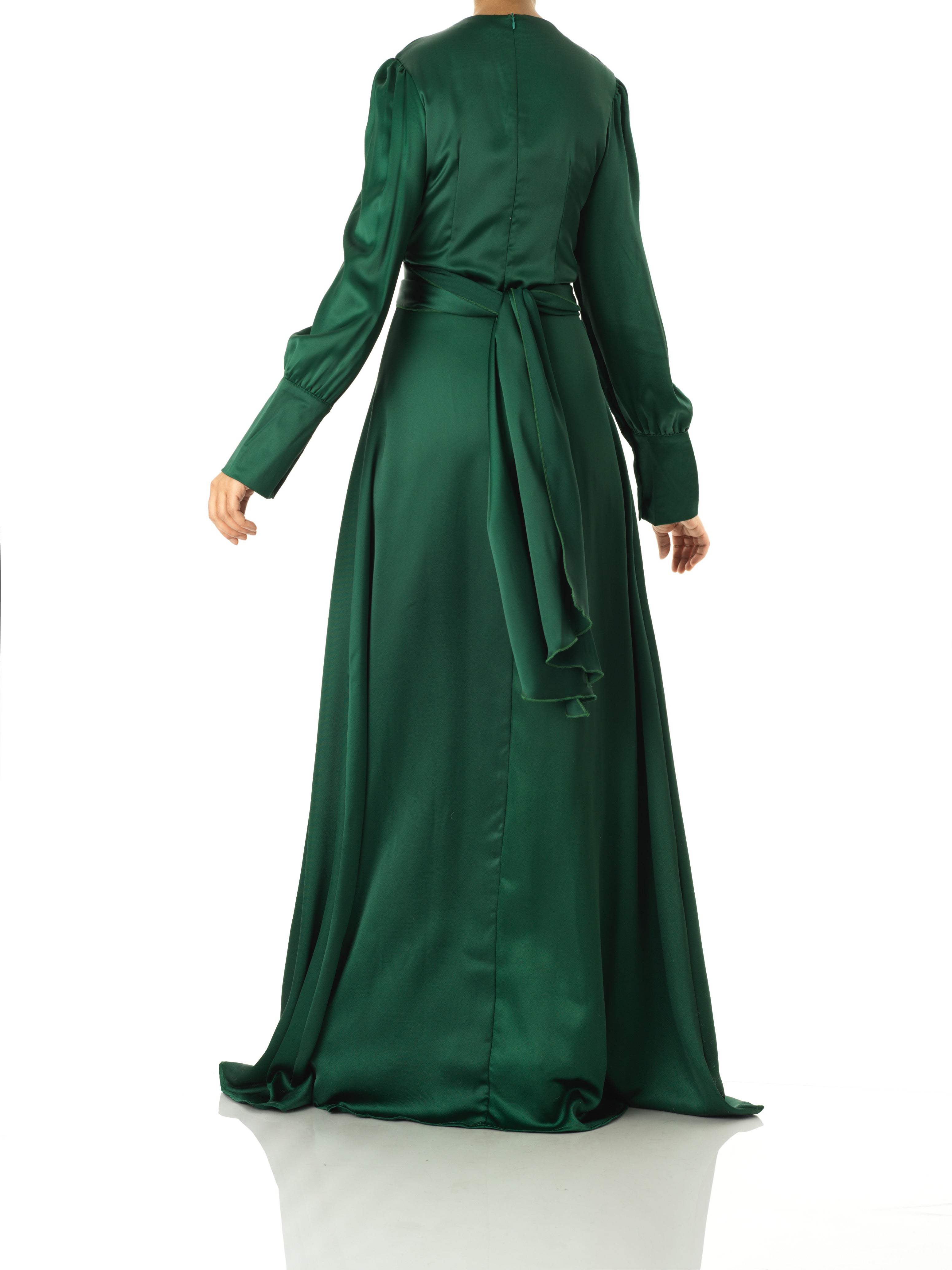 Sleek and classy satin maxi dress Kabayare