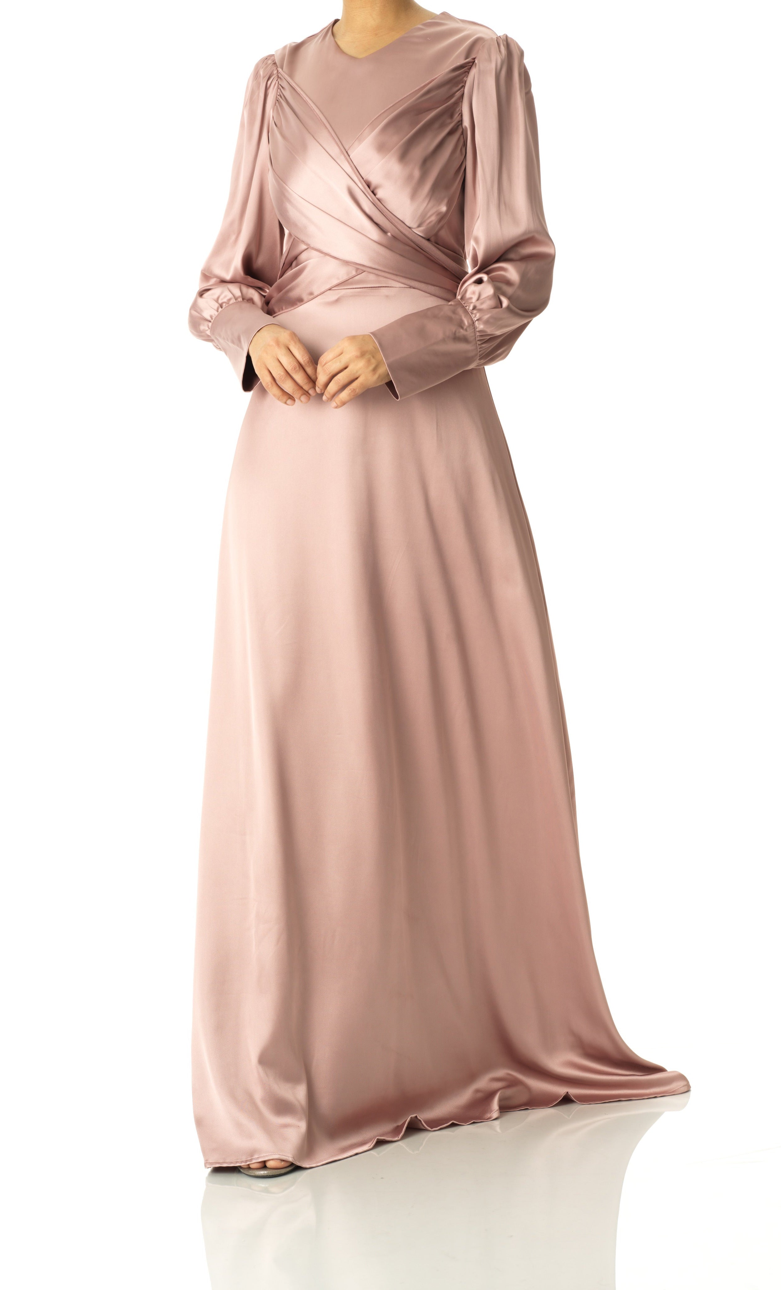 Sleek and classy satin maxi dress Kabayare