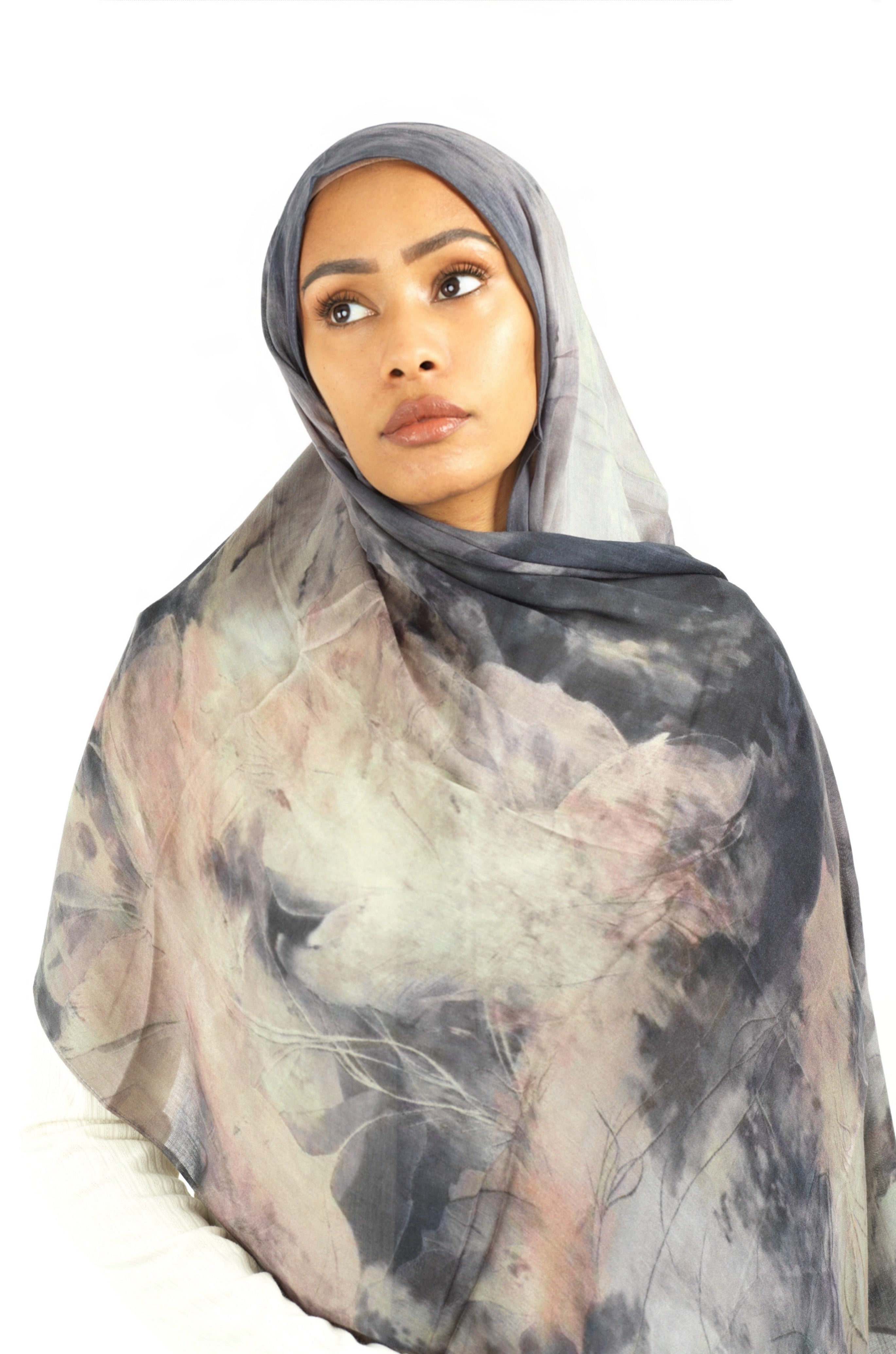 Soft gray modal print hijab Kabayare