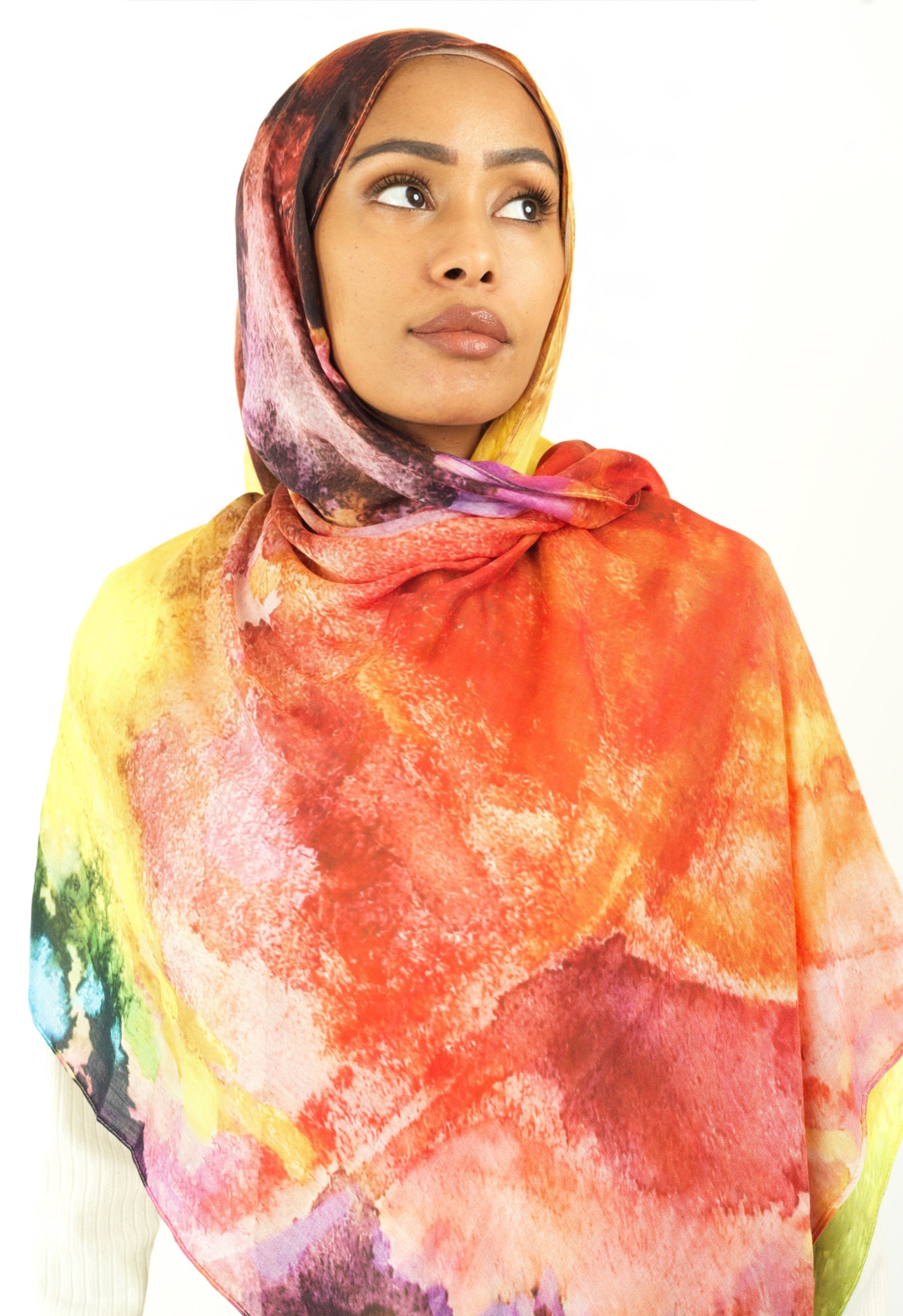 Splash of art modal print hijab Kabayare