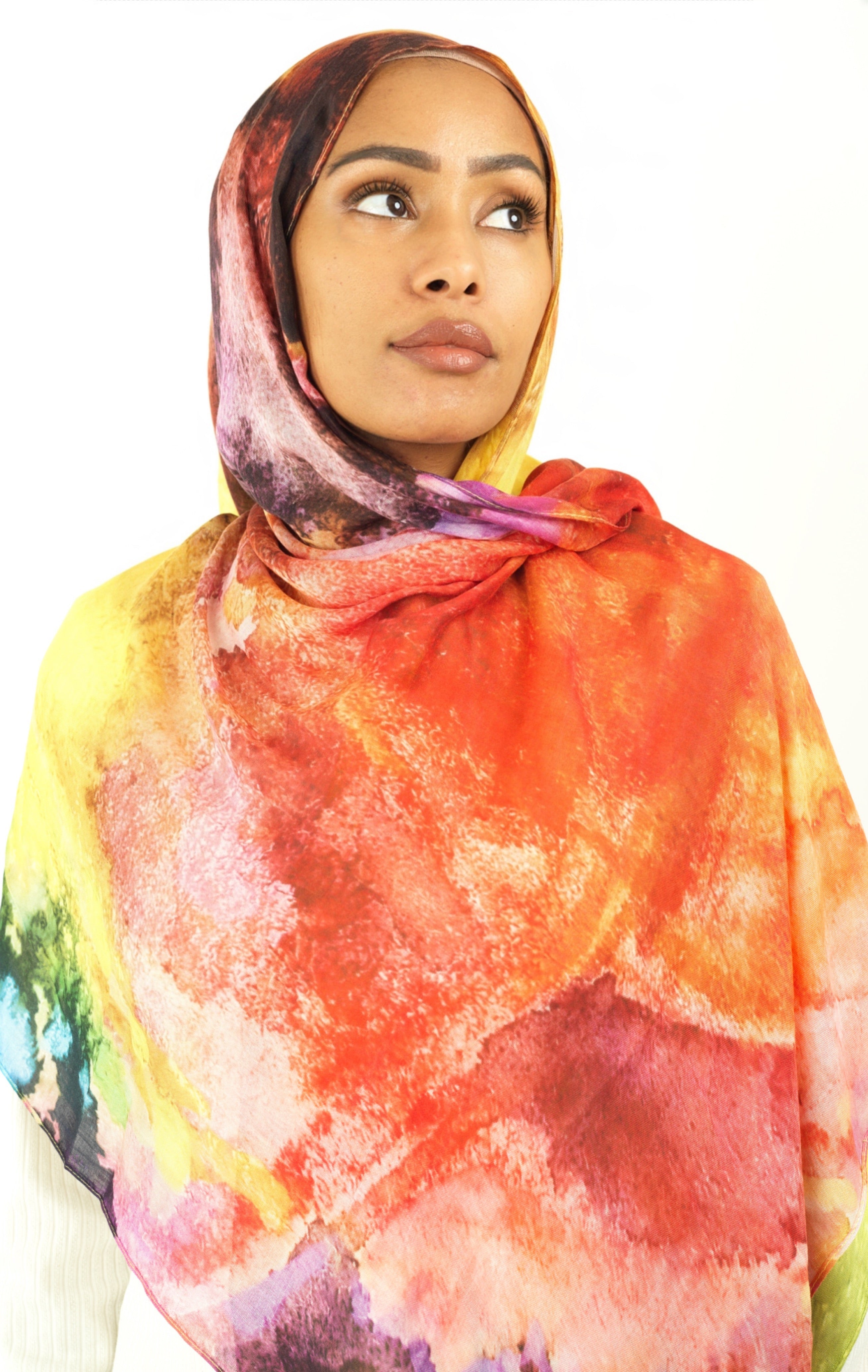 Splash of art modal print hijab Kabayare