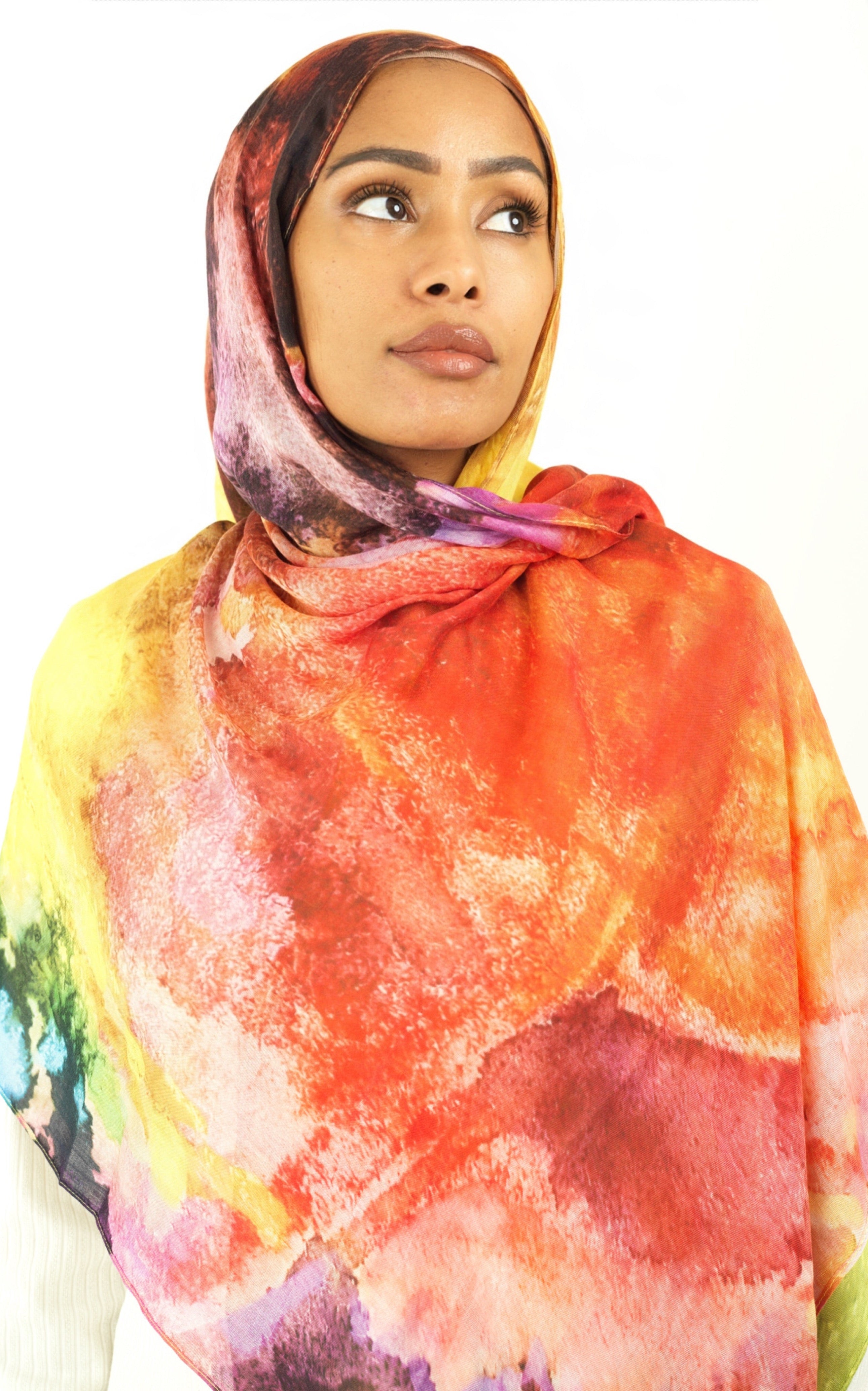Splash of art modal print hijab Kabayare