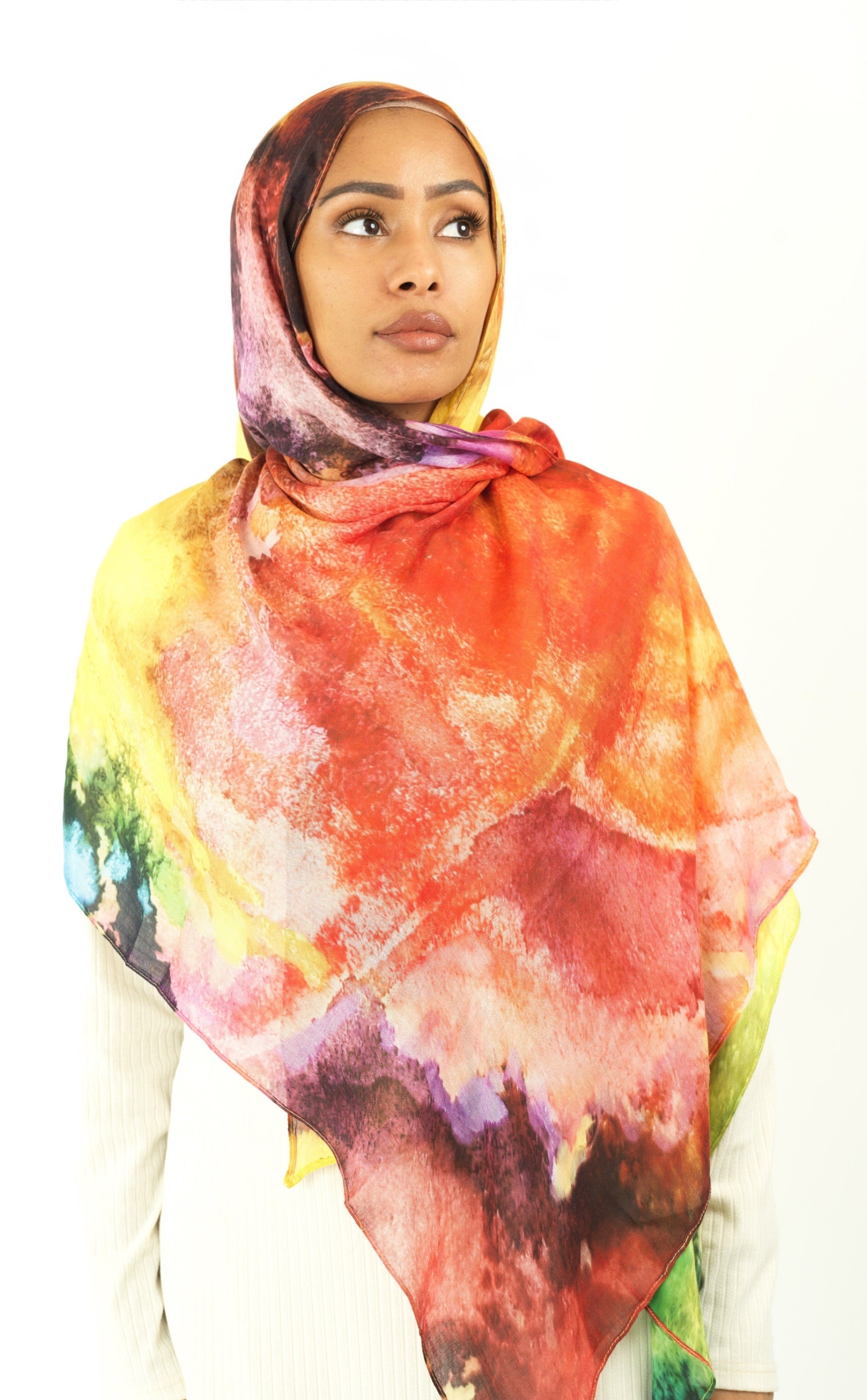 Splash of art modal print hijab Kabayare
