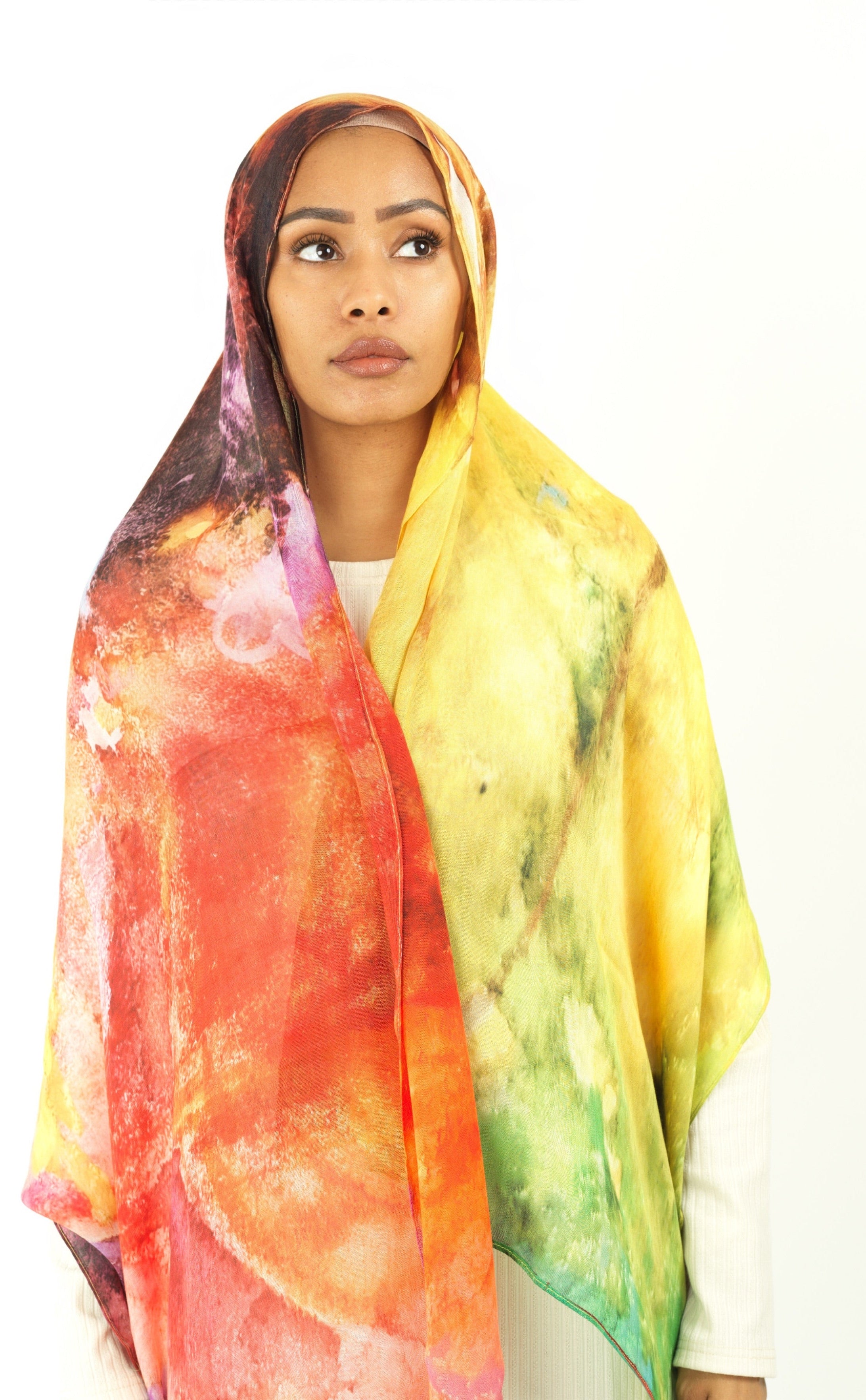 Splash of art modal print hijab Kabayare