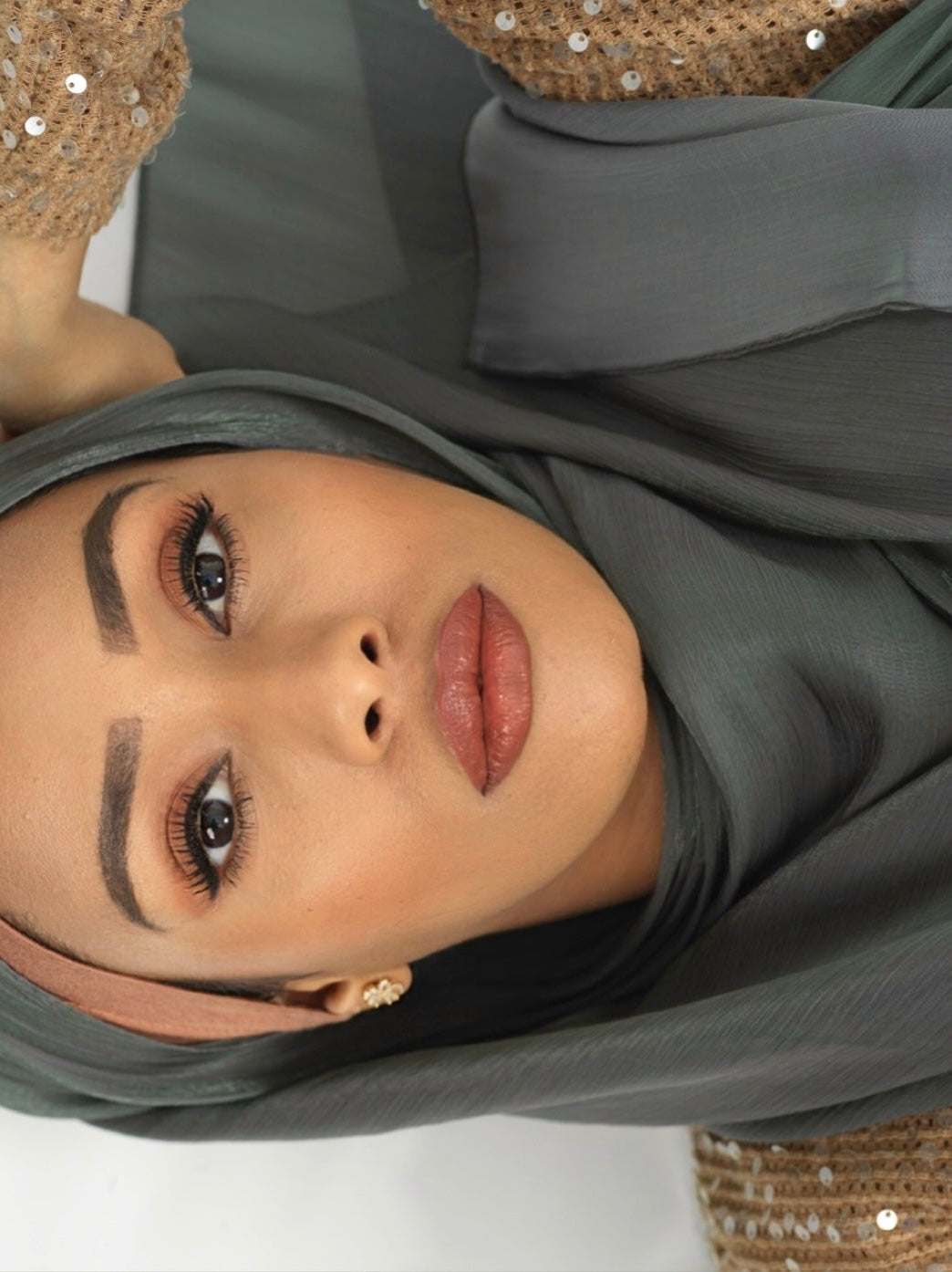 Stone Shimmering Silk Chiffon hijab Kabayare
