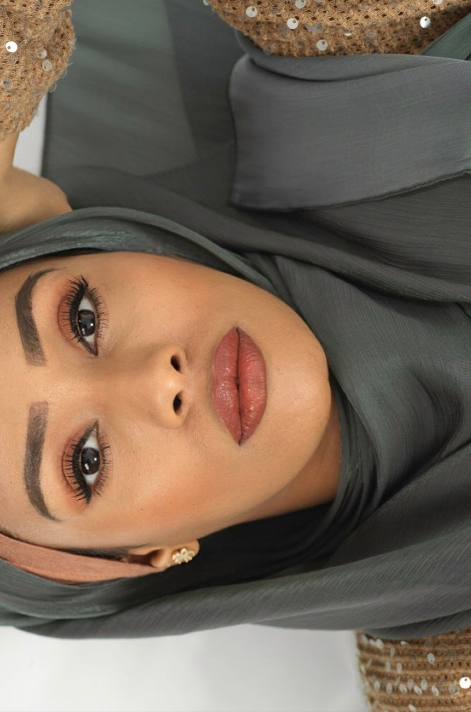 Stone Shimmering Silk Chiffon hijab Kabayare