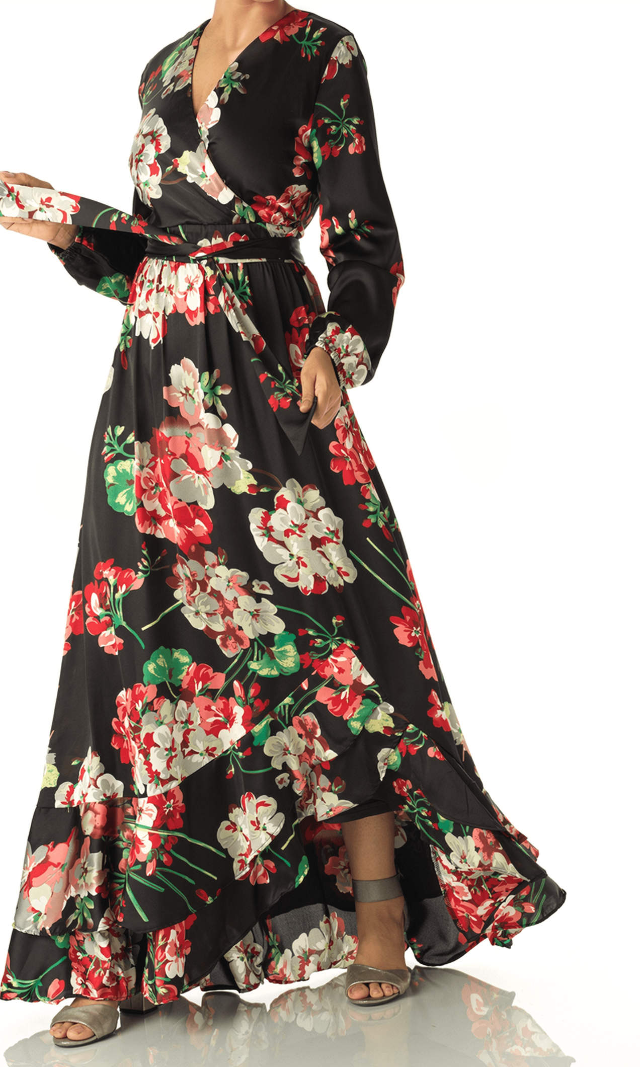 The Perfect mix of satin fabric and floral print Kabayare