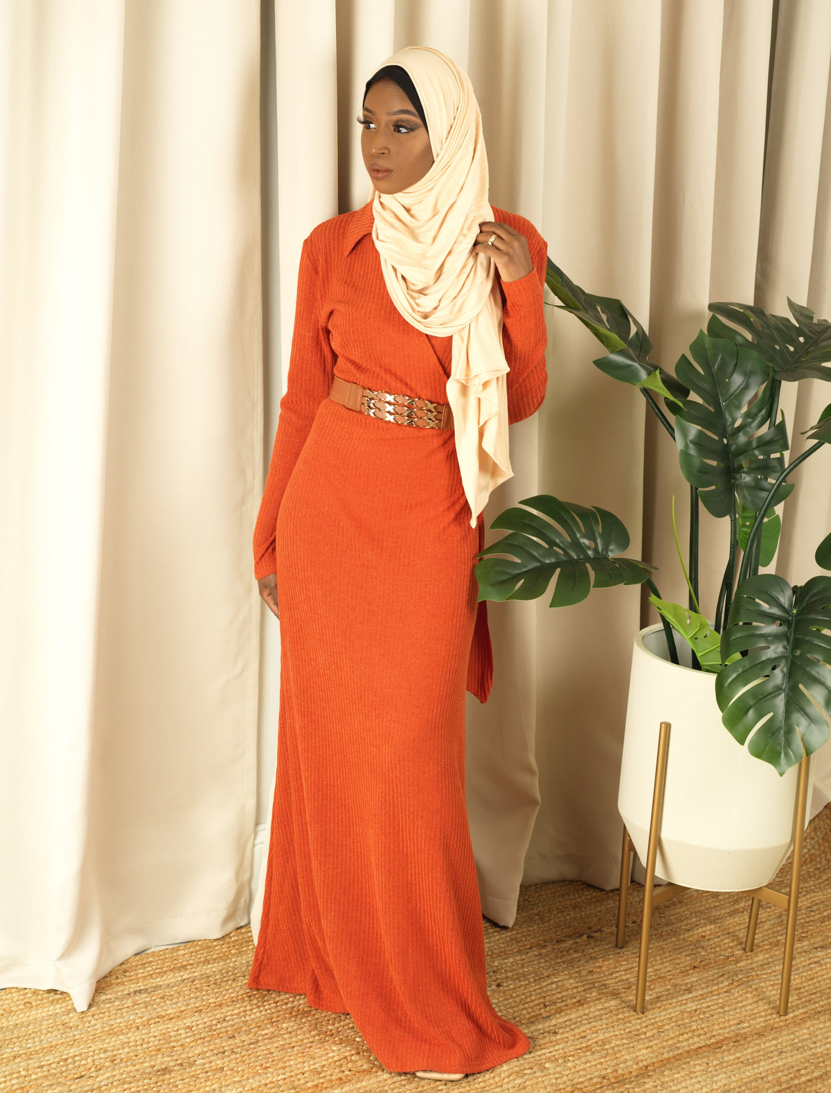V-neck ribbed sweater dress Kabayare